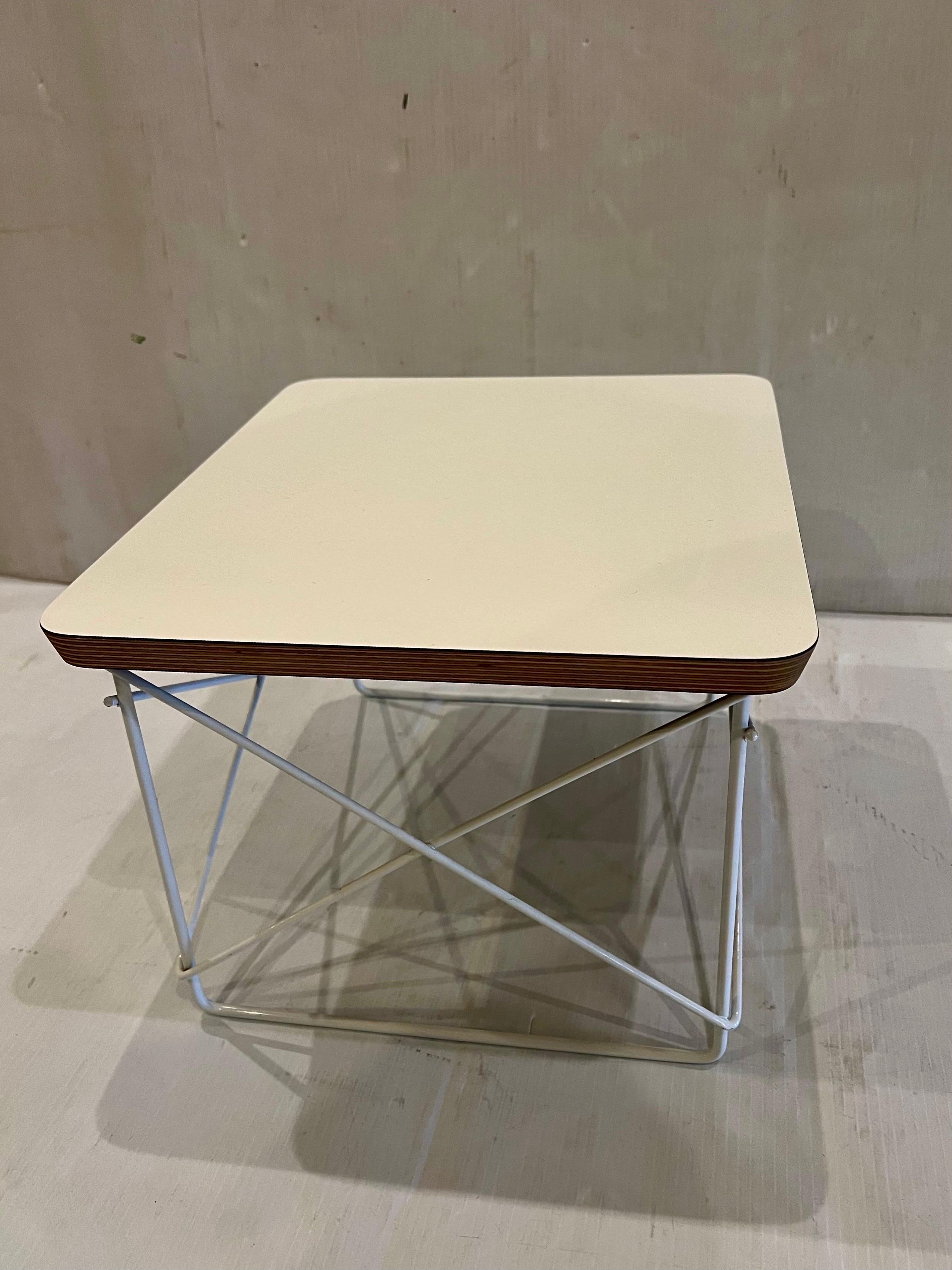 Iconic Mid Century Modern LTR Eames Ocassional Low Table by Herman Miller In Good Condition In San Diego, CA