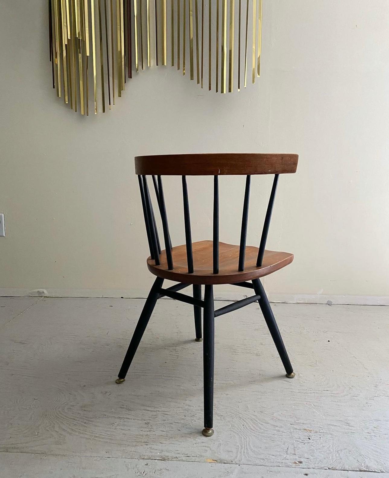 Iconic Mid-Century Modern Spindle Back “N19” Chair designed by George Nakashima. 1