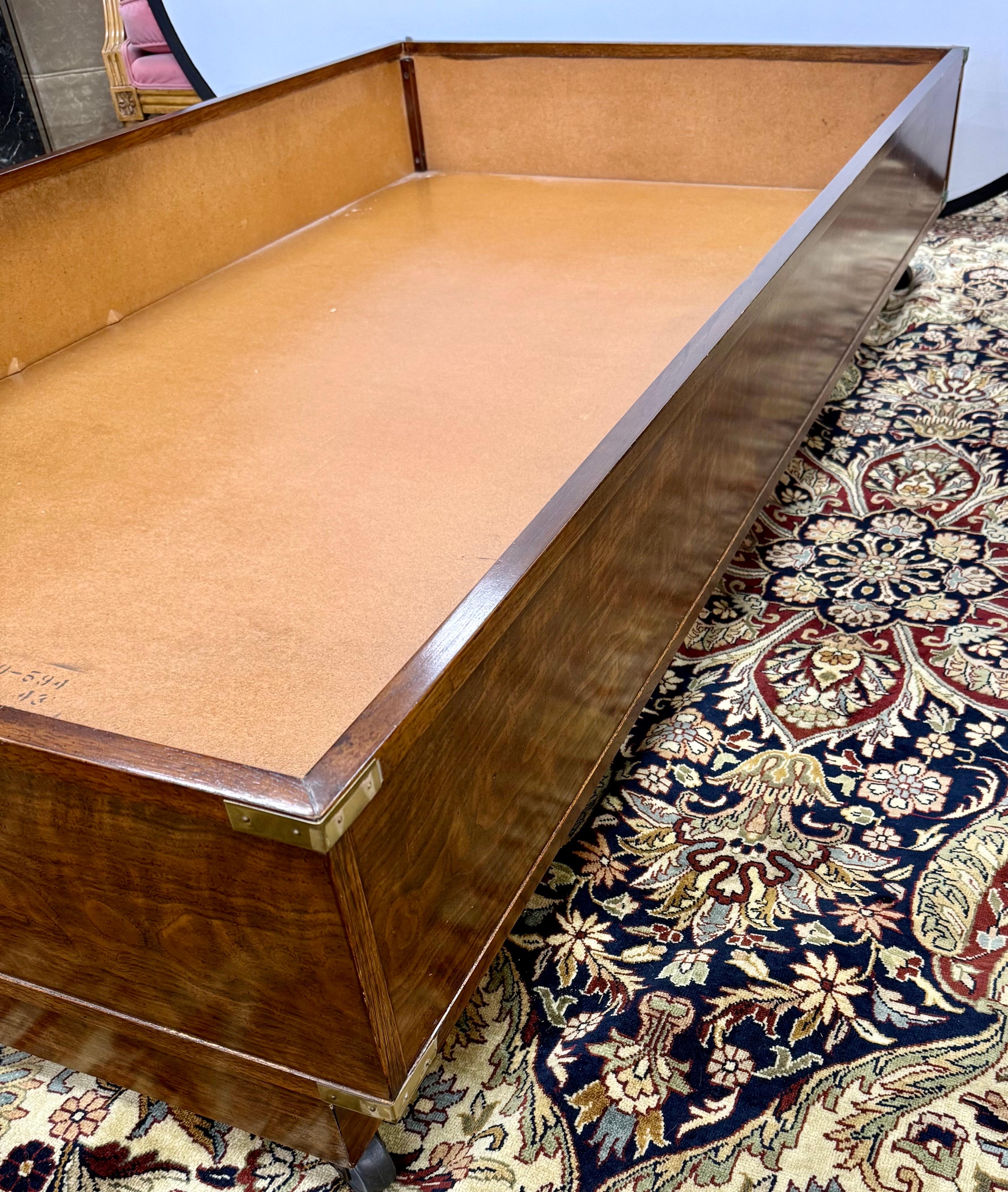 Iconic Mid Century Modern Drexel Furniture Brigade Platform Bed on Castors In Good Condition For Sale In West Hartford, CT