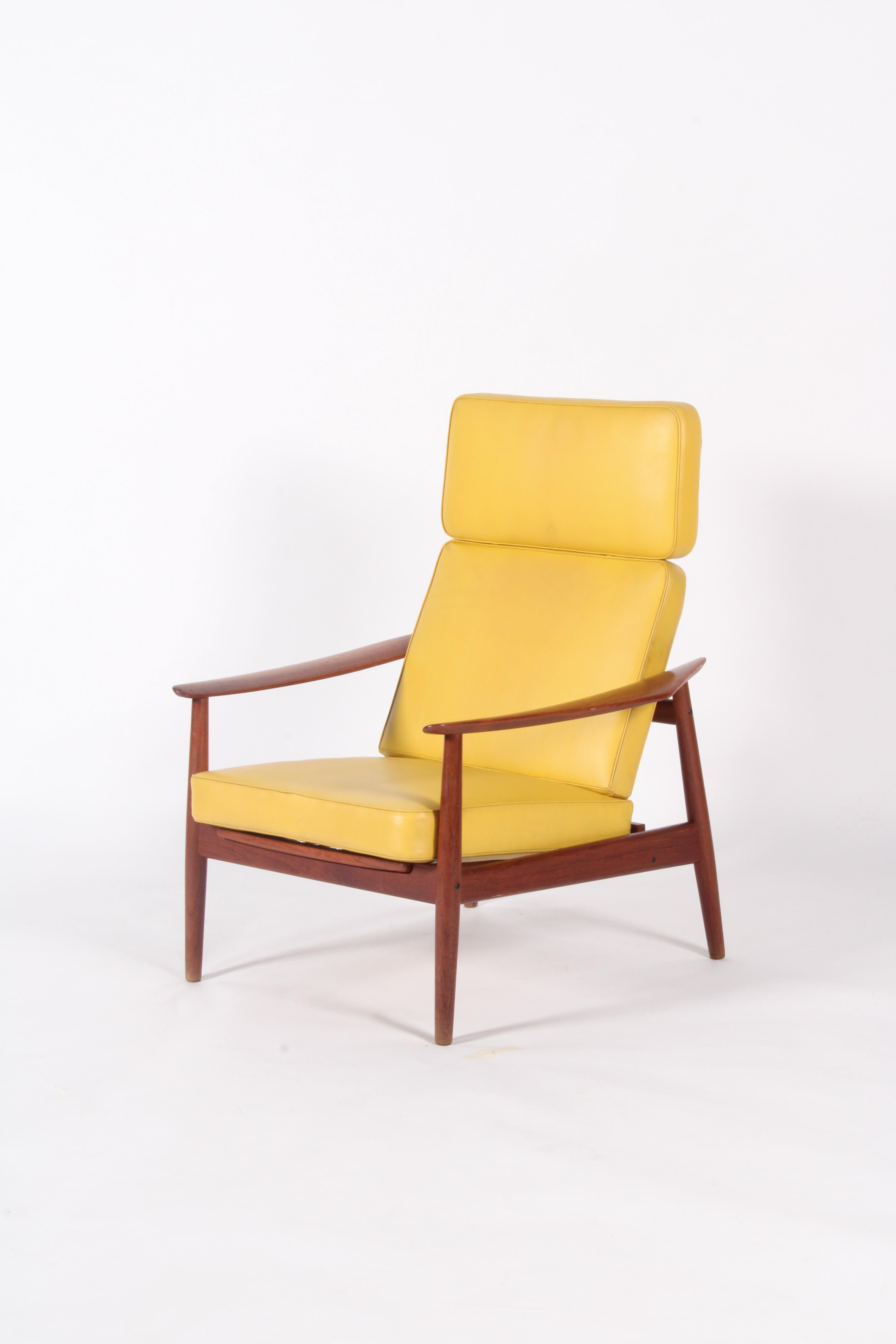 Iconic Model 164 Danish Designed lounge chair By Arne Vodder For France & Son 10