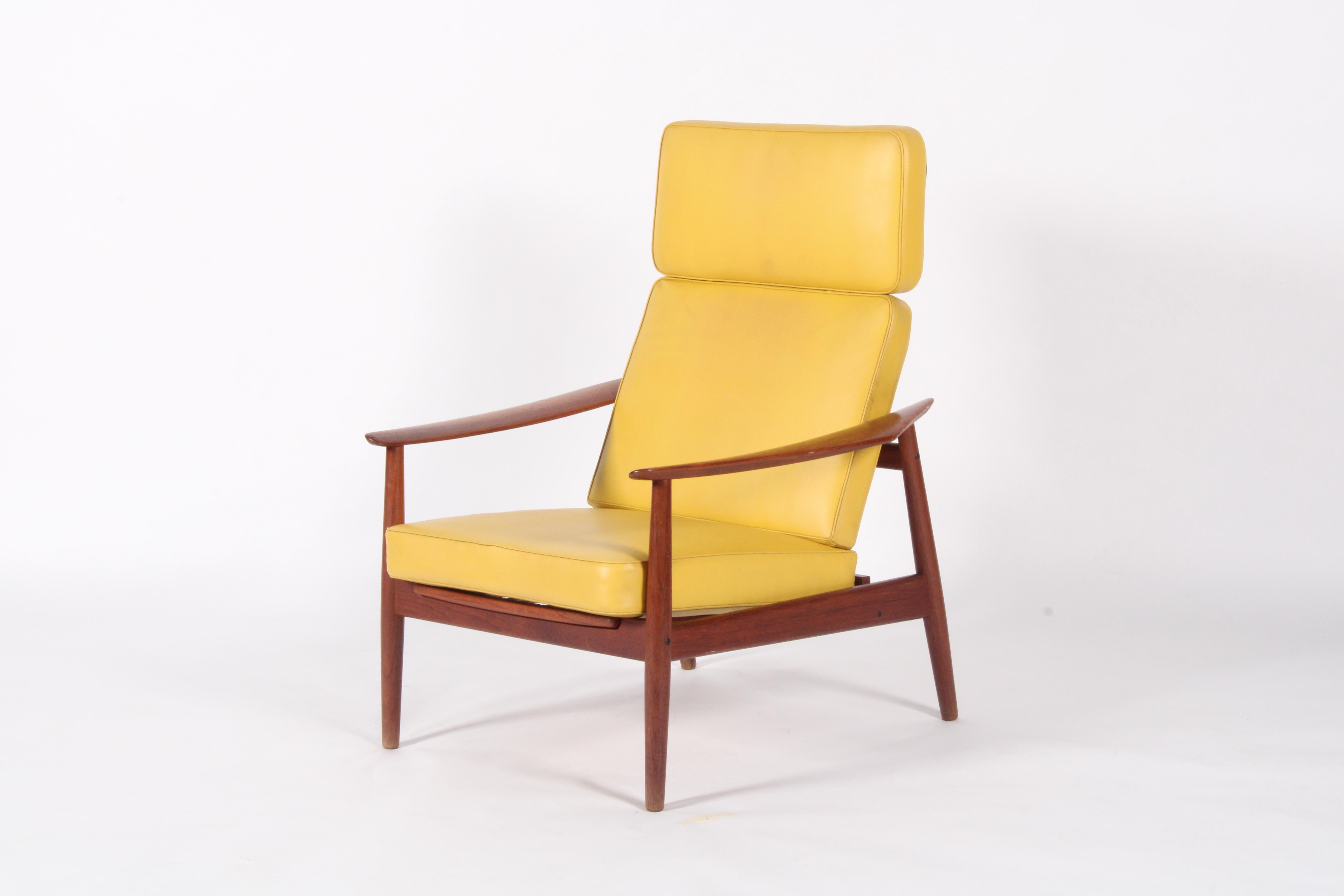 Iconic Model 164 Danish Designed lounge chair By Arne Vodder For France & Son In Good Condition In Portlaoise, IE