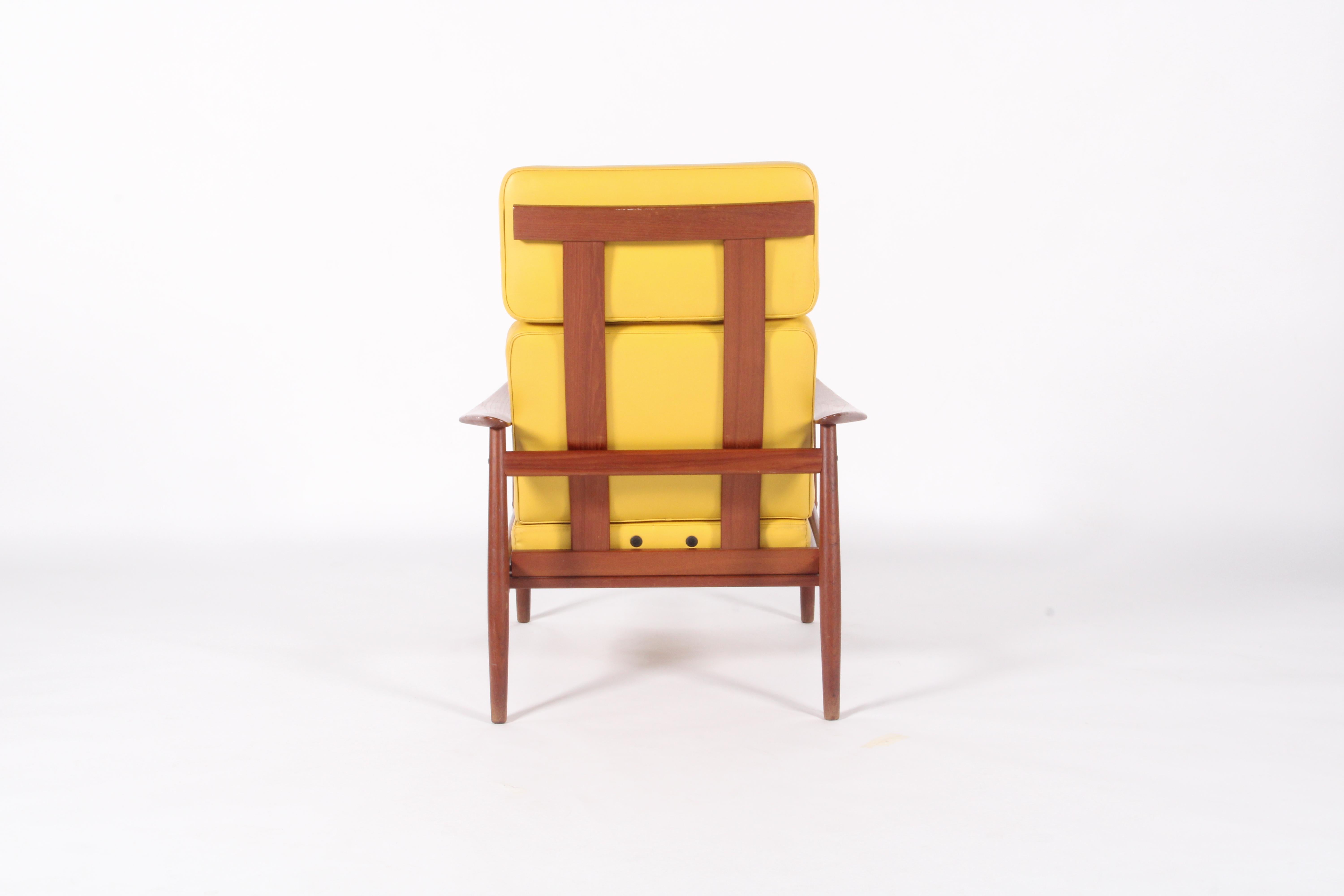 Mid-20th Century Iconic Model 164 Danish Designed lounge chair By Arne Vodder For France & Son