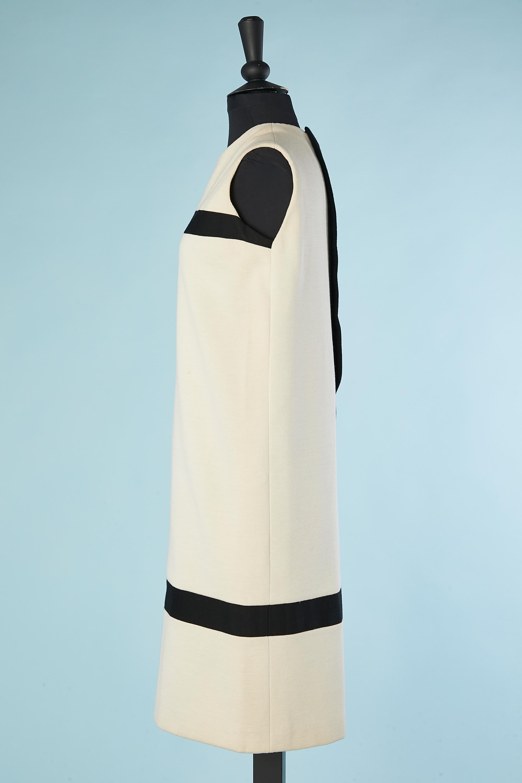 Iconic Mondrian dress in black and white wool jersey Yves Saint Laurent FW 1965 In Excellent Condition In Saint-Ouen-Sur-Seine, FR
