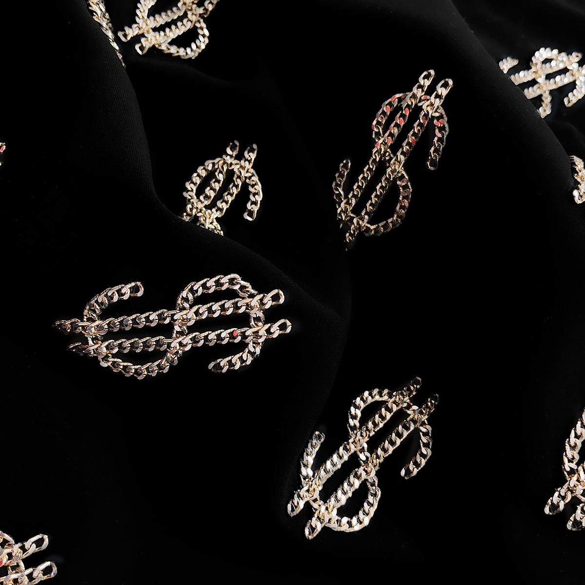 Ikonische MOSCHINO Couture Dollar Sign Ensembe Schwarzes Kleid Jacke Goldkette Set  im Angebot 4