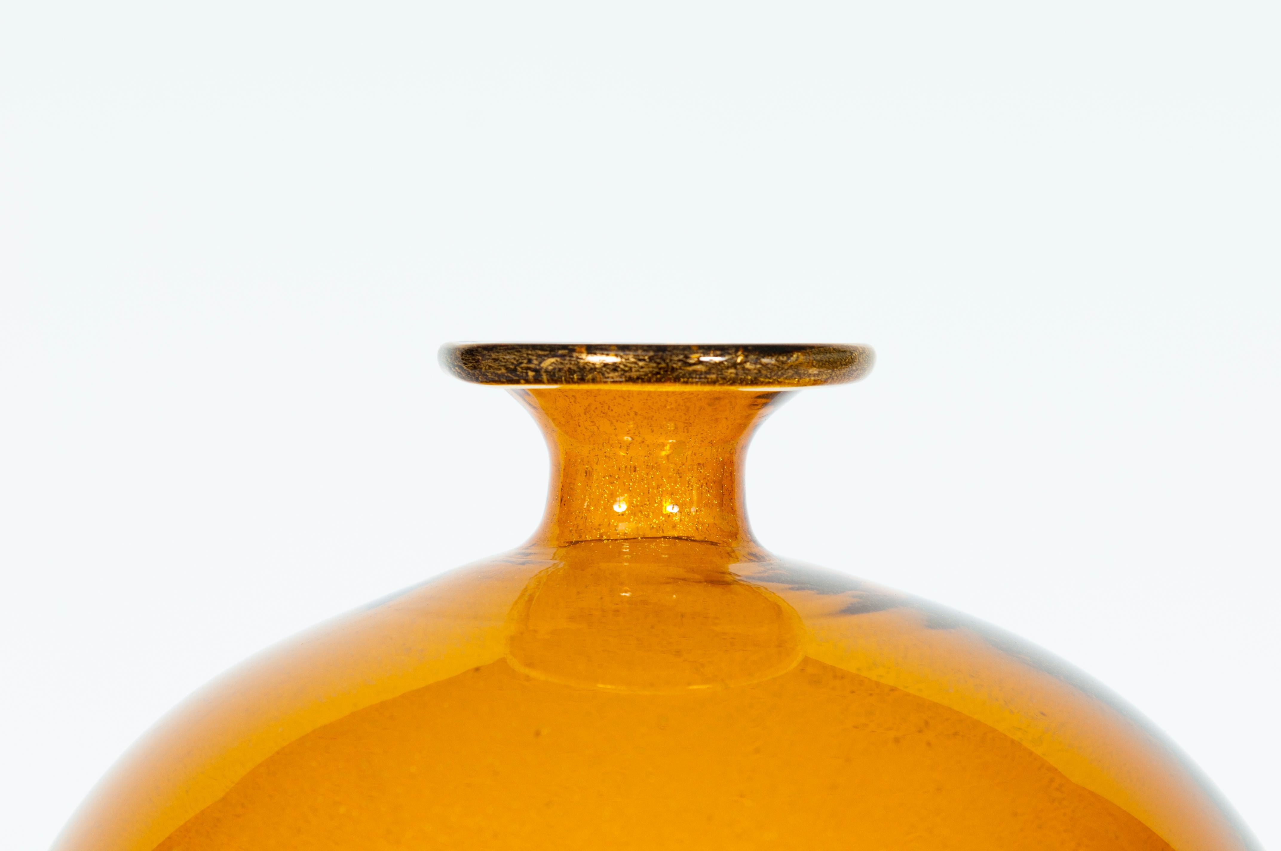 Art Deco Iconic Italian Murano Glass “Veronese” Vase Amber with 24-karat Gold, 1980s