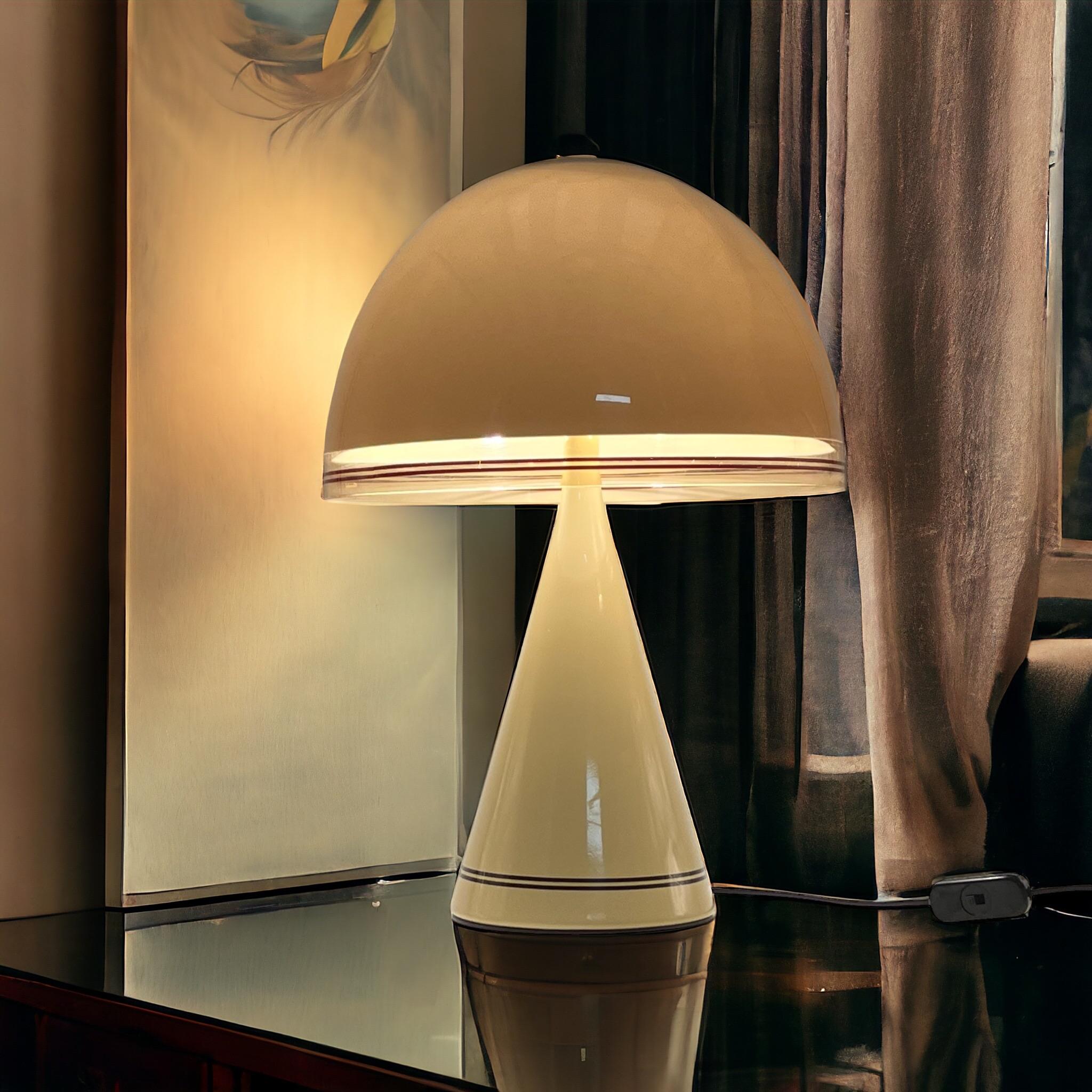 Iconic Mushroom 70s Lamp ‘Baobab’ by iGuzzini - Italian Space Age Iconic Lamp For Sale 3