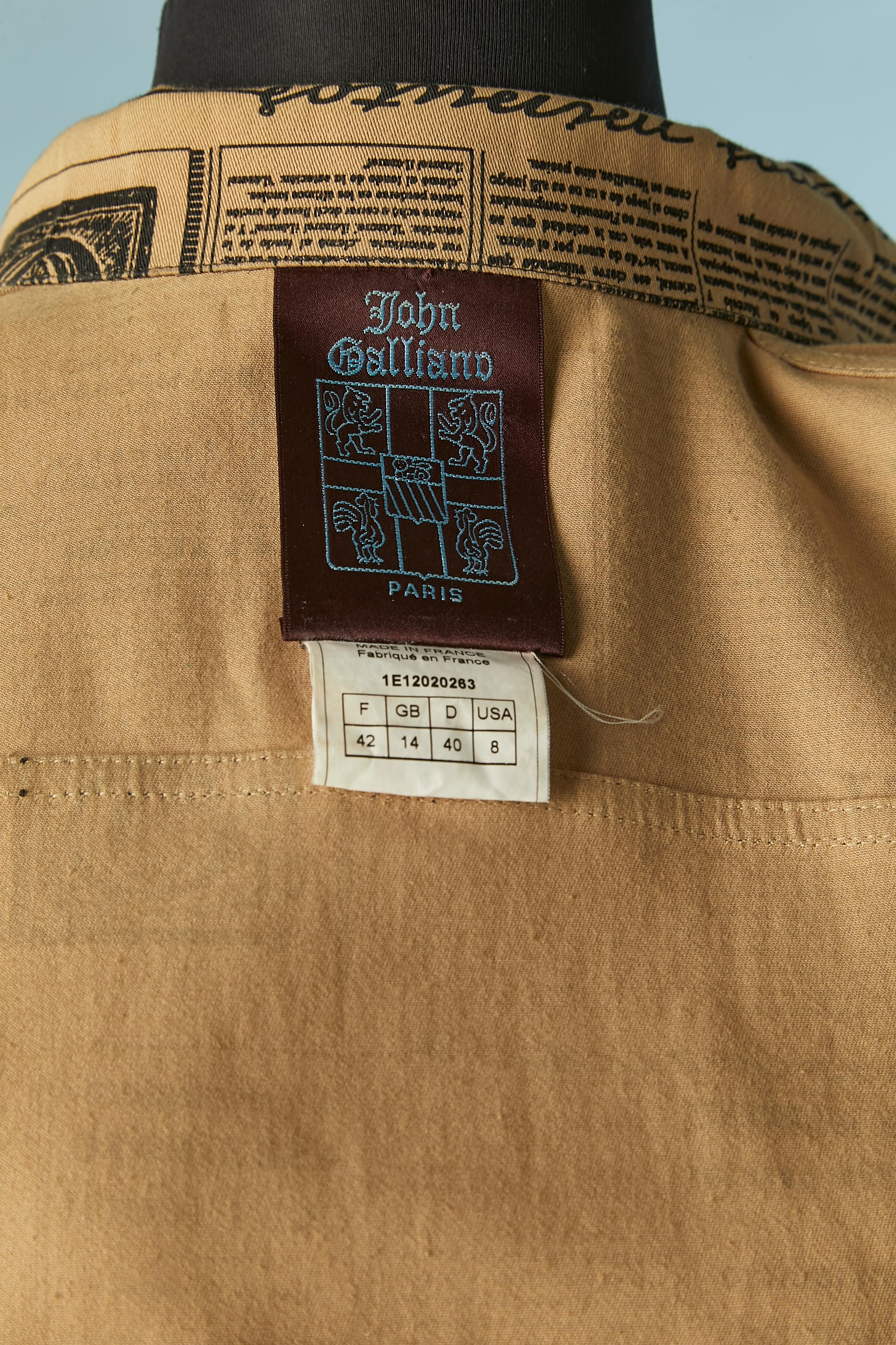 Iconique veste en coton à simple boutonnage imprimée Newspaper John Galliano Circa 2000 en vente 2