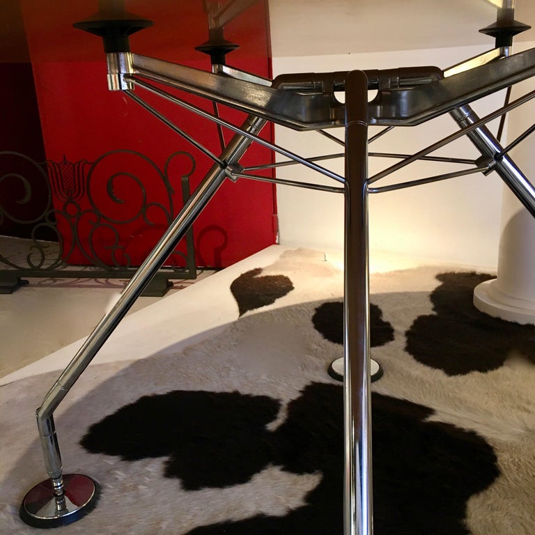 Metal Iconic Nomos Table with a Circular Walnut Top by Norman Foster, Italy 1986