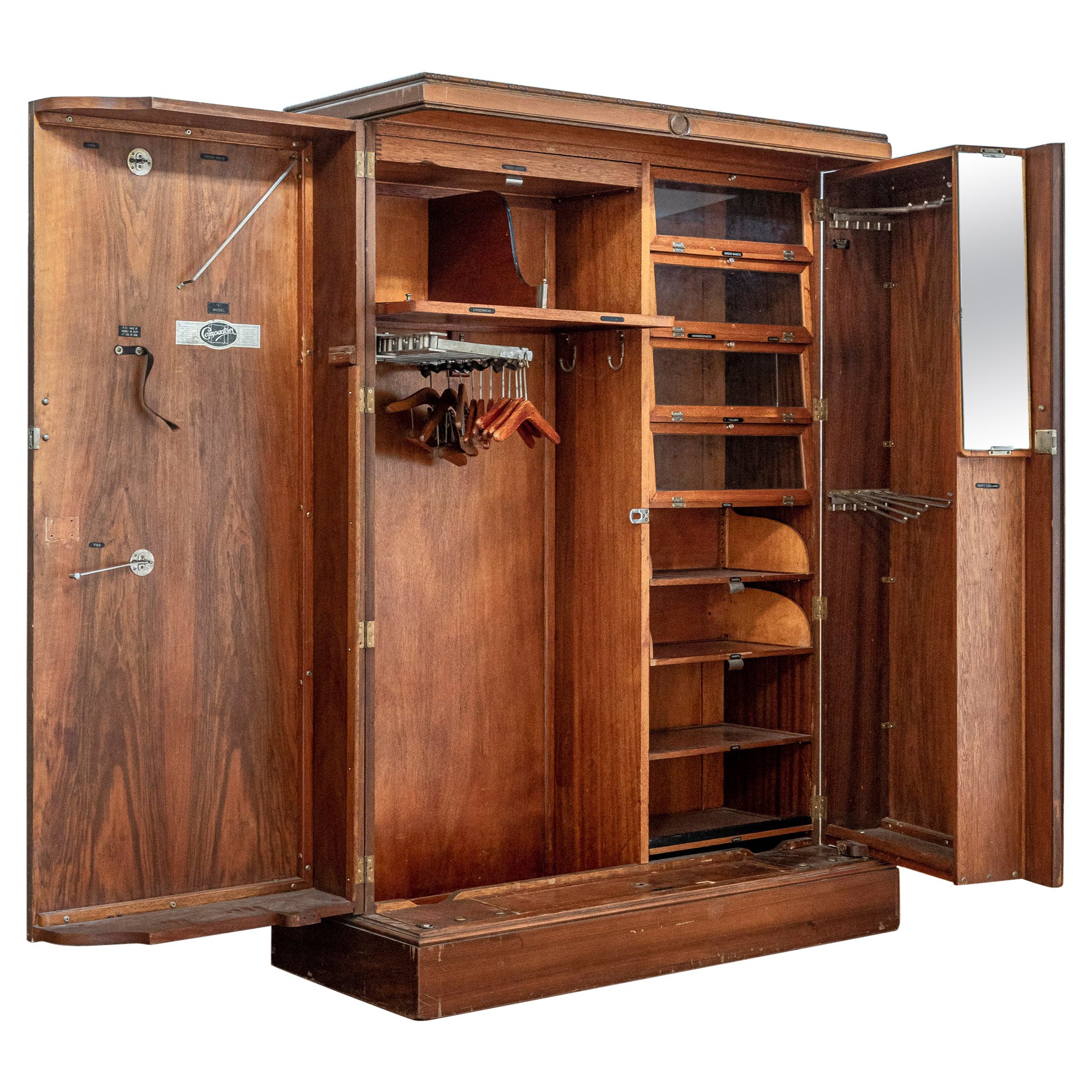 Iconic Oak Wardrobe by Compactom London
