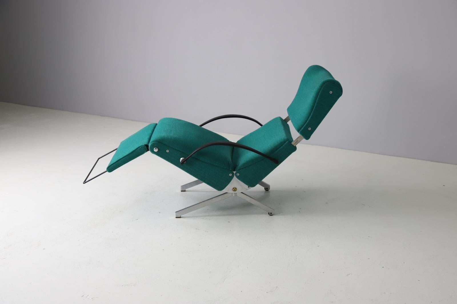 Iconic Osvaldo Borsani ‘P40’ Reclining Lounge Chair by Tecno 2