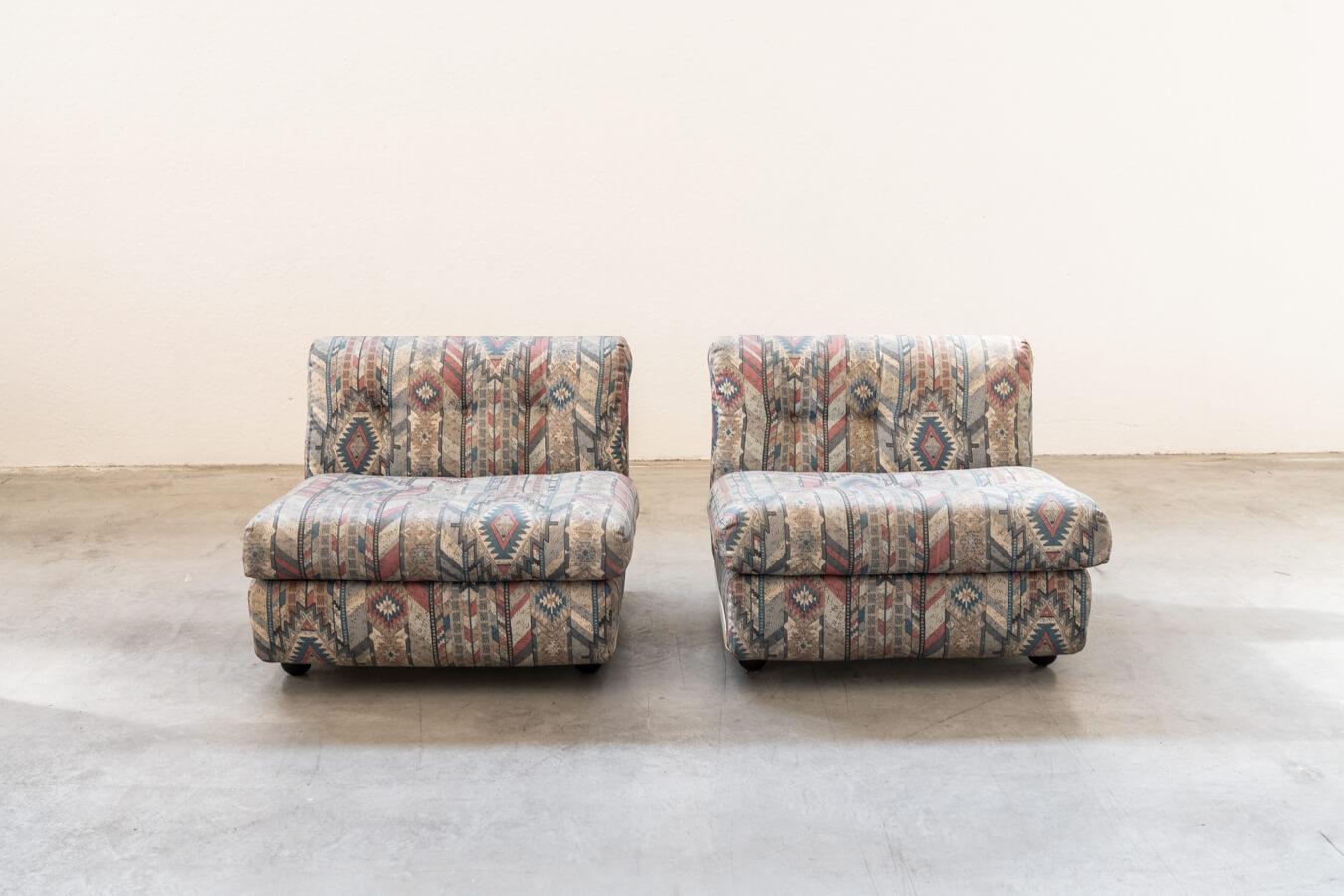 Iconic Pair of Amanta Armchairs by Mario Bellini - 1970s Italian Design Excellence

Elevate your living space with this stunning pair of Amanta armchairs, designed by the legendary Mario Bellini in the 1970s. These armchairs are a quintessential
