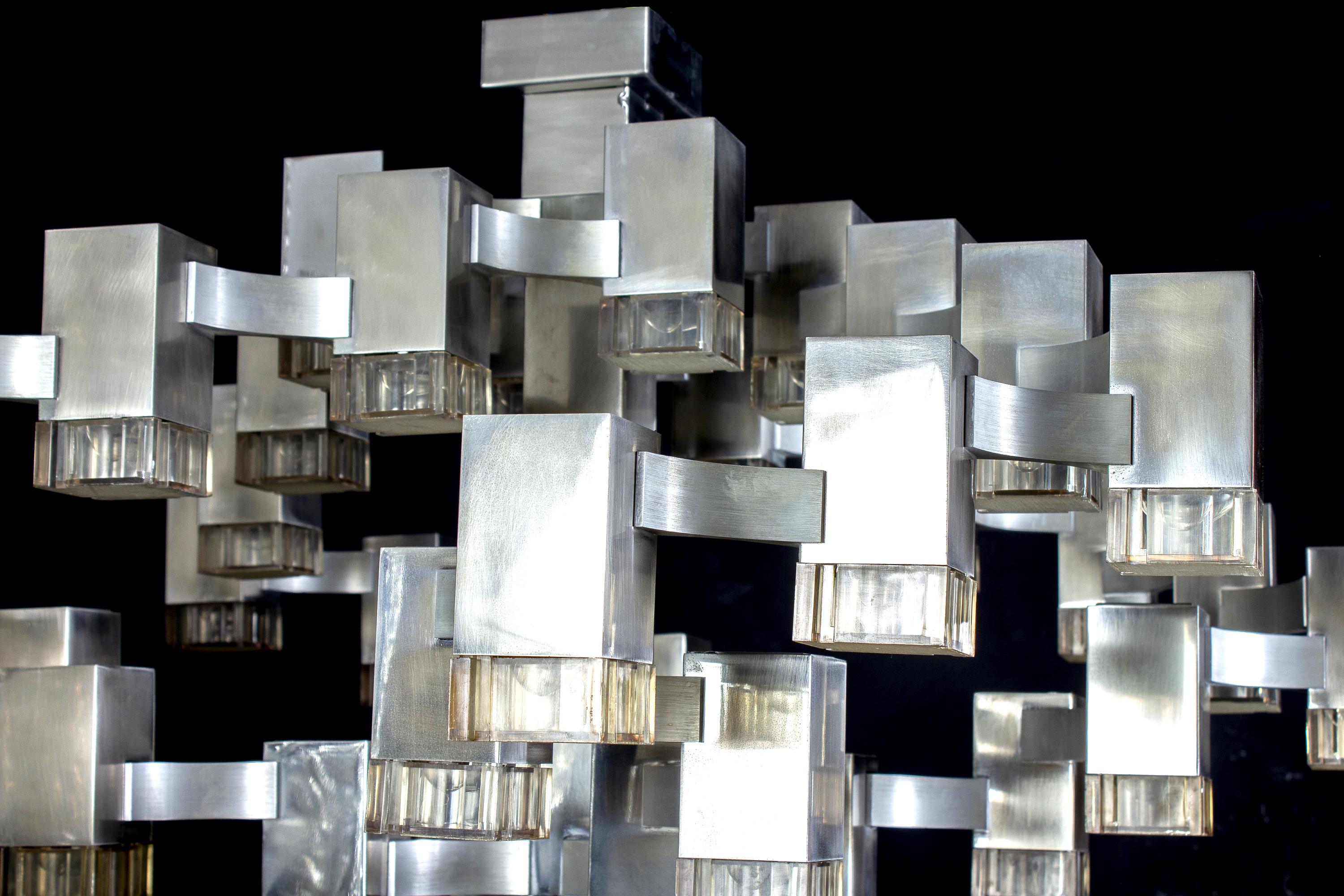 Iconic Pair of Cubic Gaetano Sciolari Chandelier, Italy, 1970 4