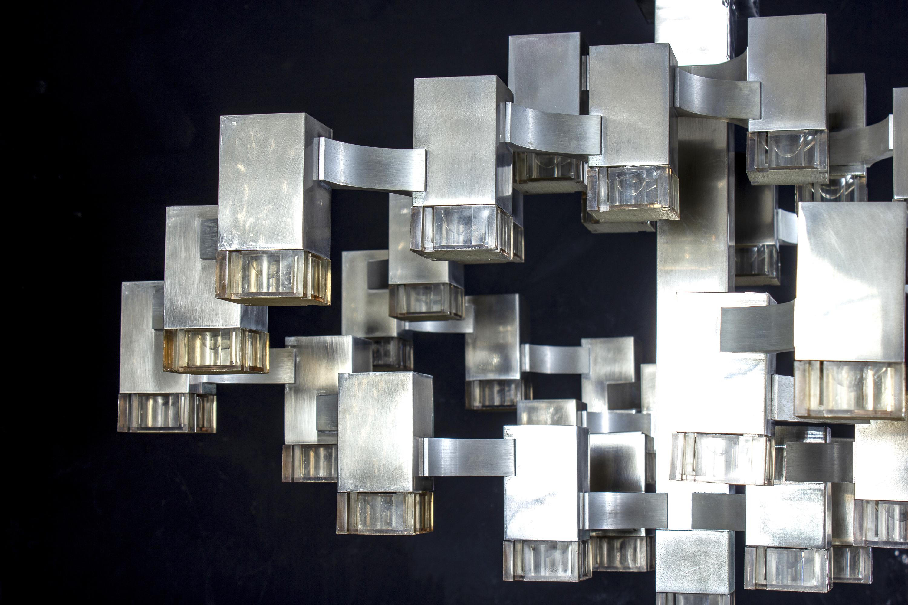 Iconic Pair of Cubic Gaetano Sciolari Chandelier, Italy, 1970 4