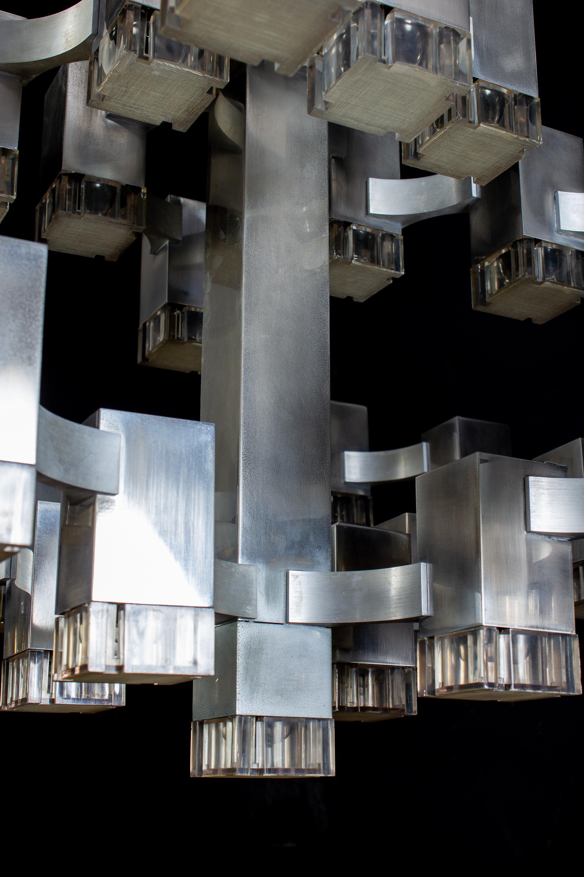 Iconic Pair of Cubic Gaetano Sciolari Chandelier, Italy, 1970 5