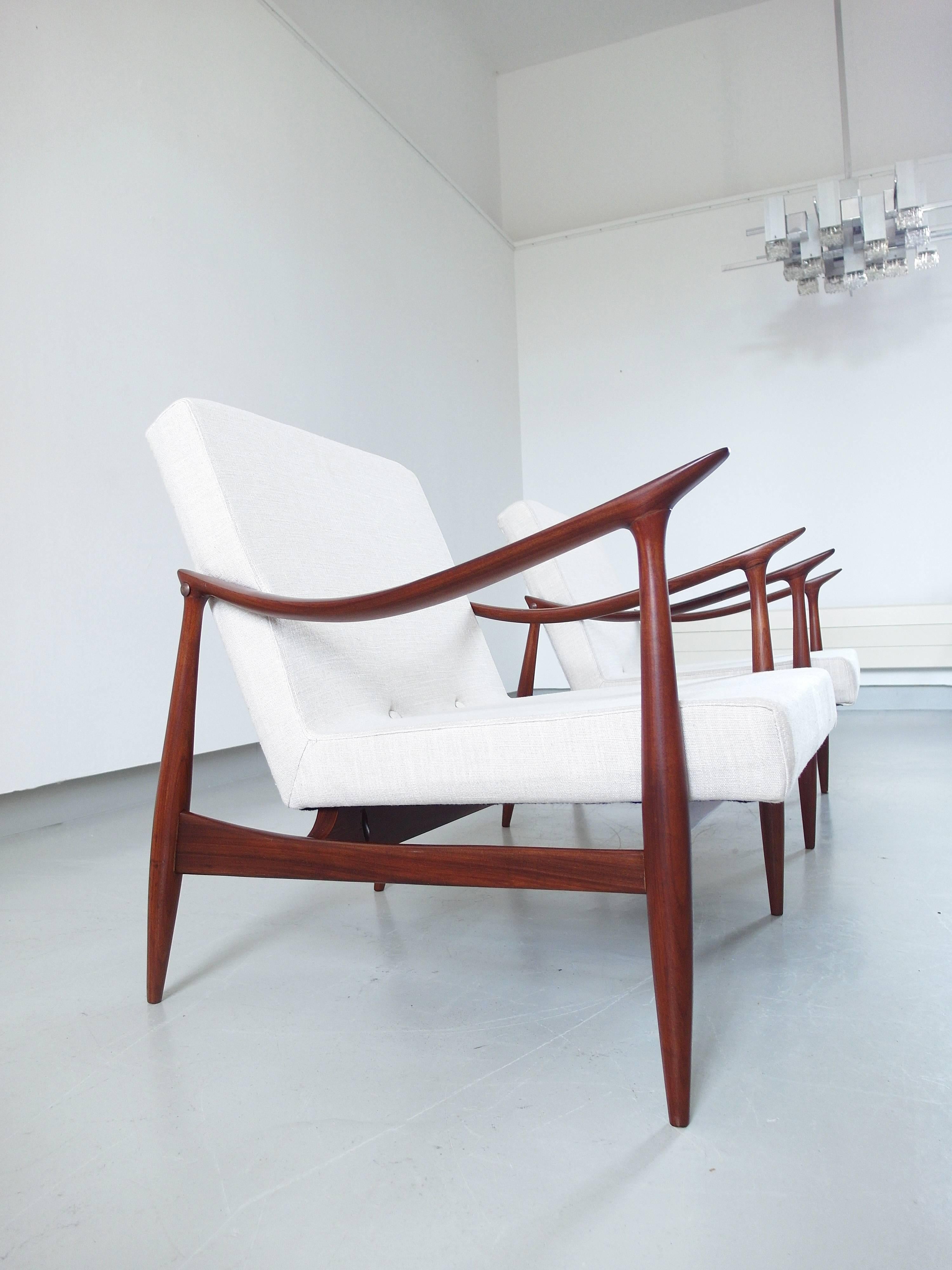 Iconic Pair of Dinamarquesa Armchairs by Jorge Zalszupin, Brazil, 1959 1