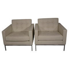 Pareja icónica de sillones de Florence Knoll, estilo «Mid-Century Modern» de los años 50