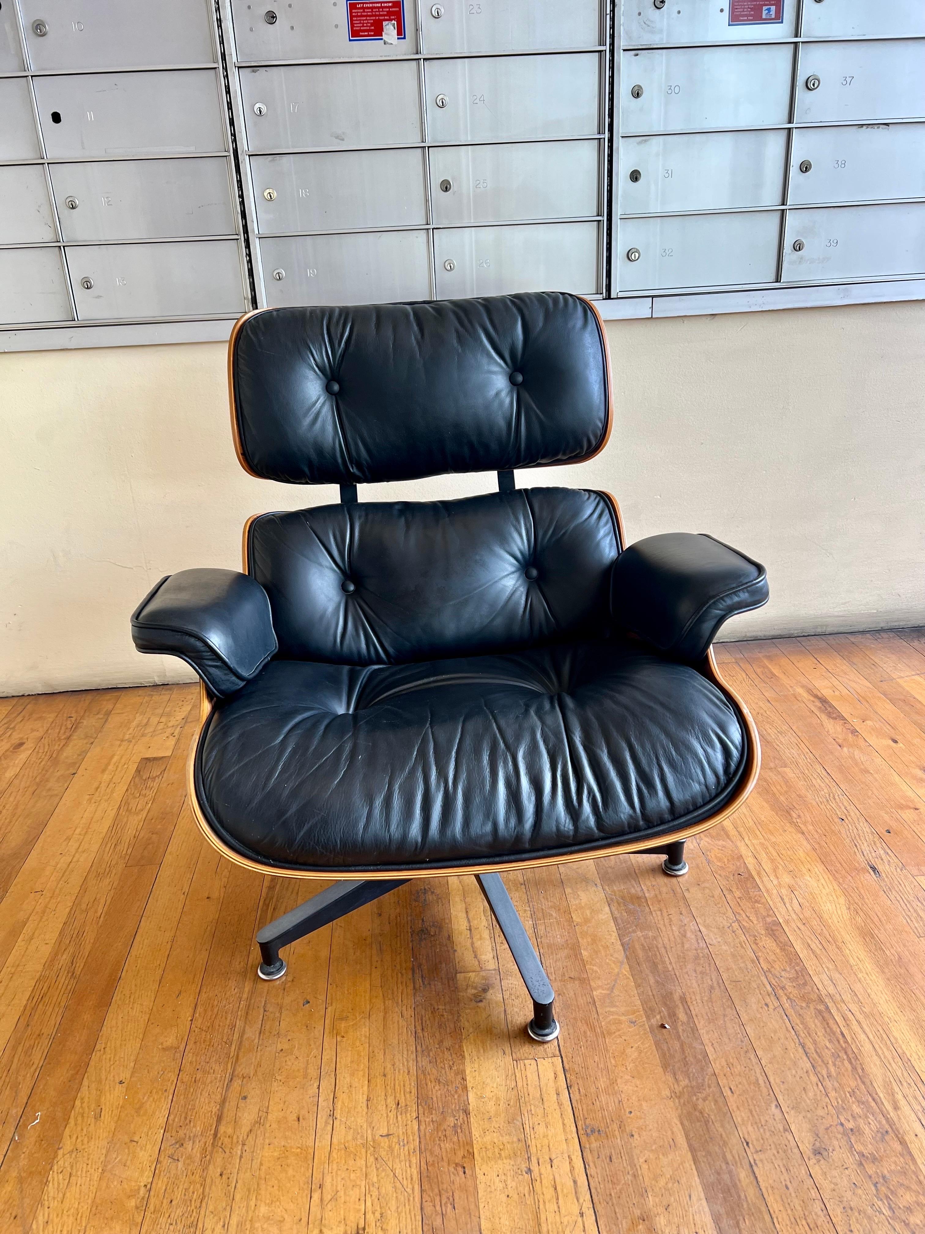 Mid-Century Modern  Herman Miller Eames Rosewood & Leather Lounge Chair