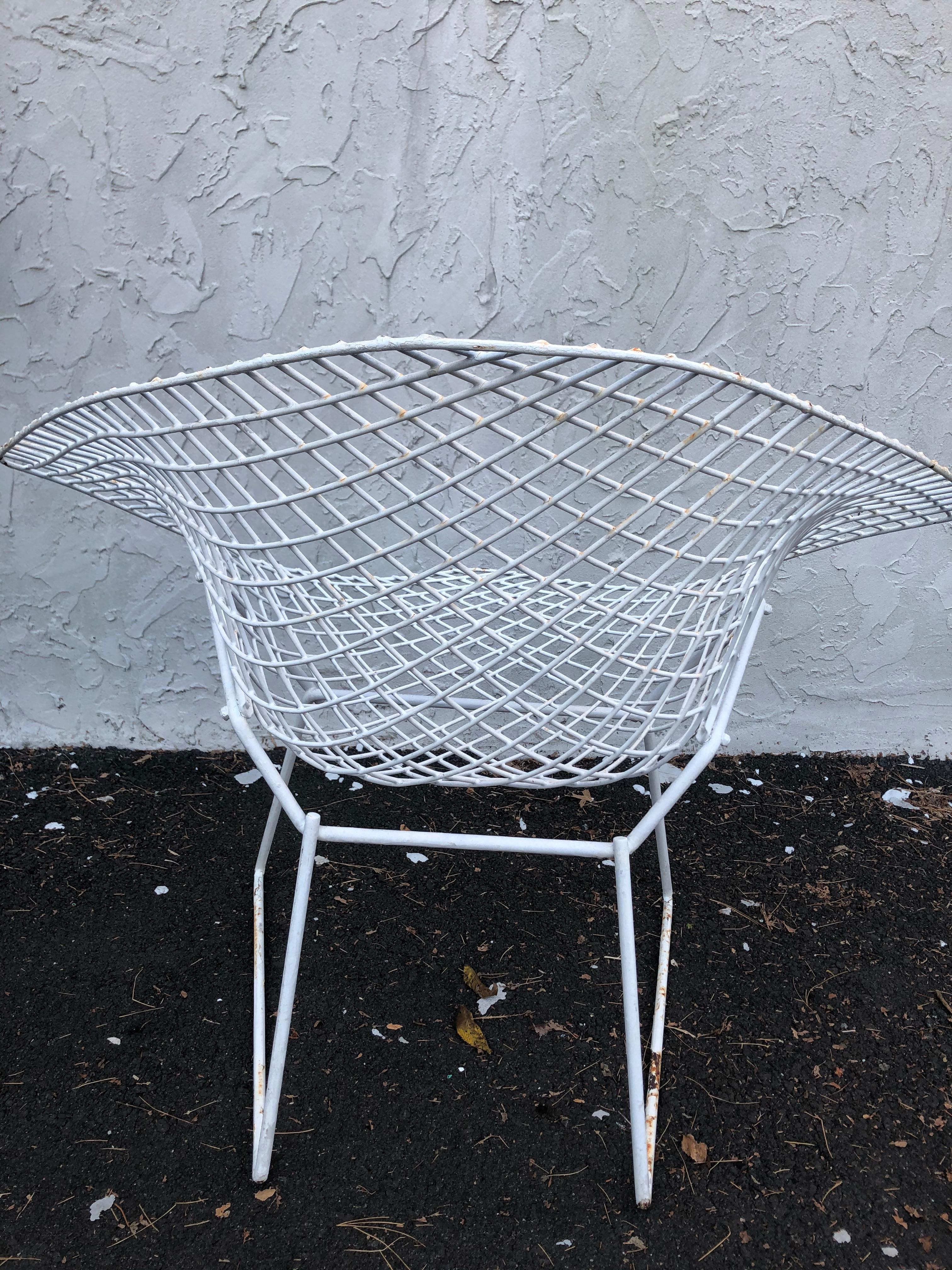 American Iconic Pair of Mid-Century Modern Bertoia Diamond Chairs