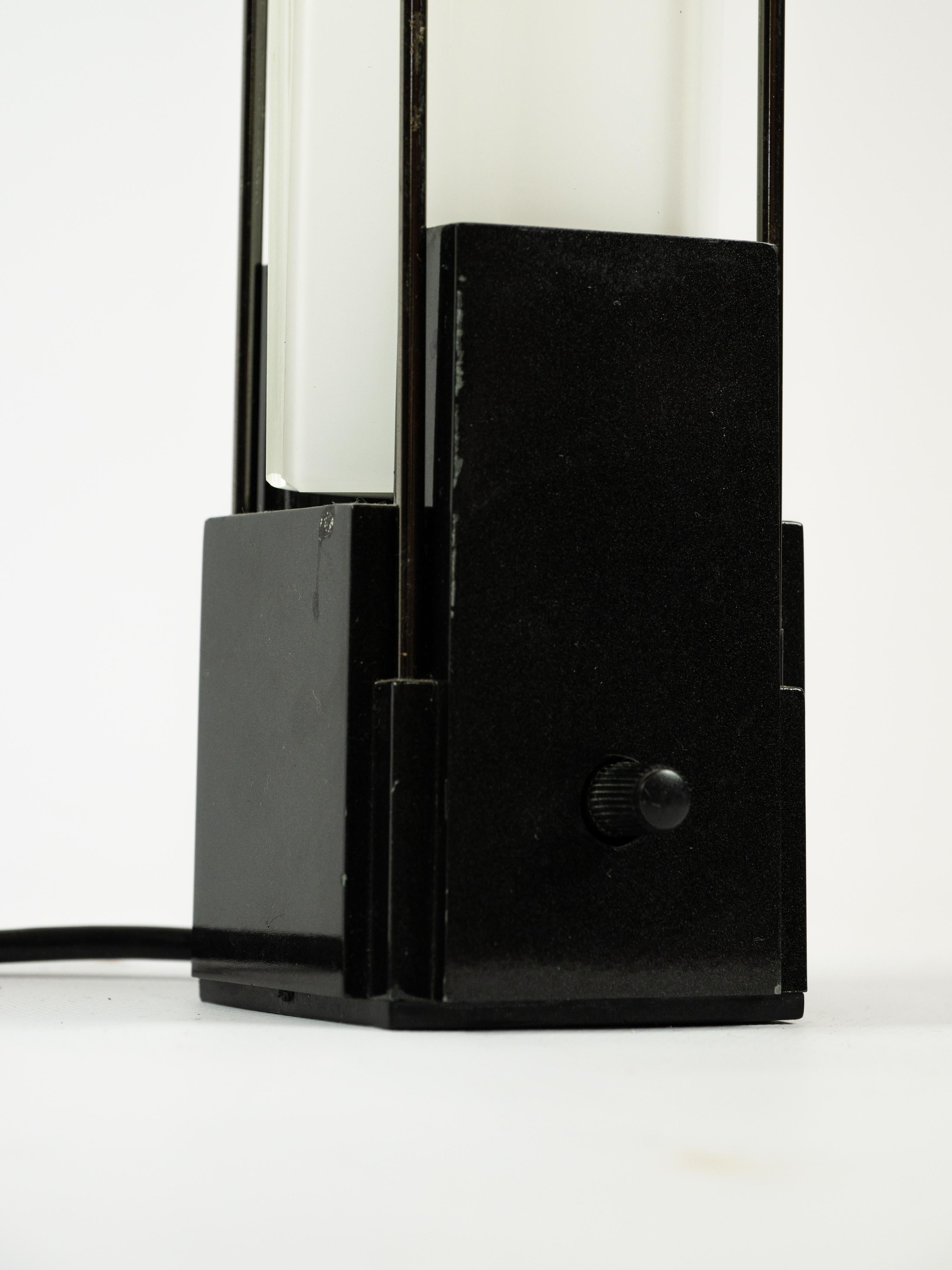 Iconic Palio table Lamp design by Perry A. King & Santiago Miranda for Arteluce For Sale 7