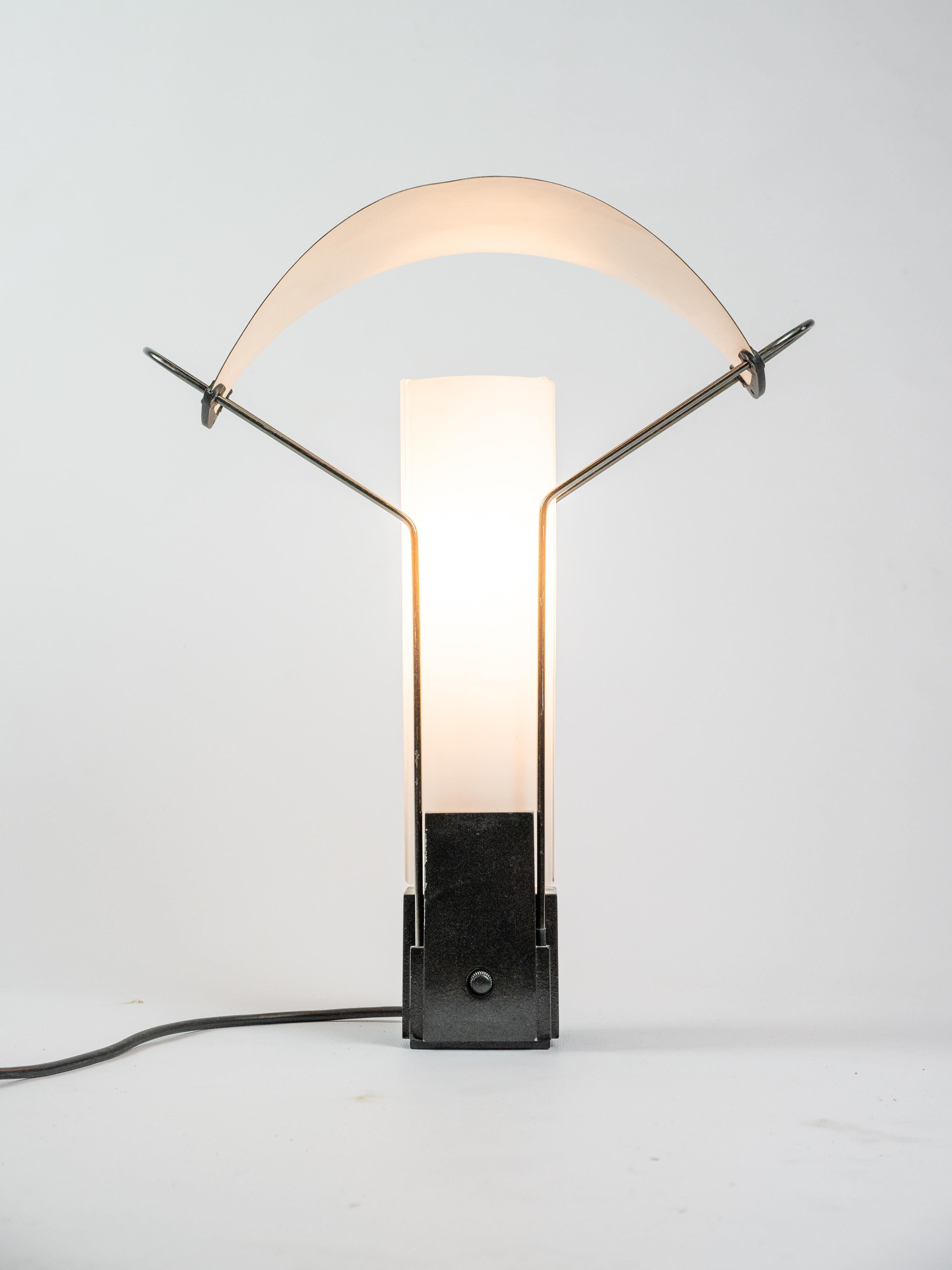 Space Age Iconic Palio table Lamp design by Perry A. King & Santiago Miranda for Arteluce For Sale