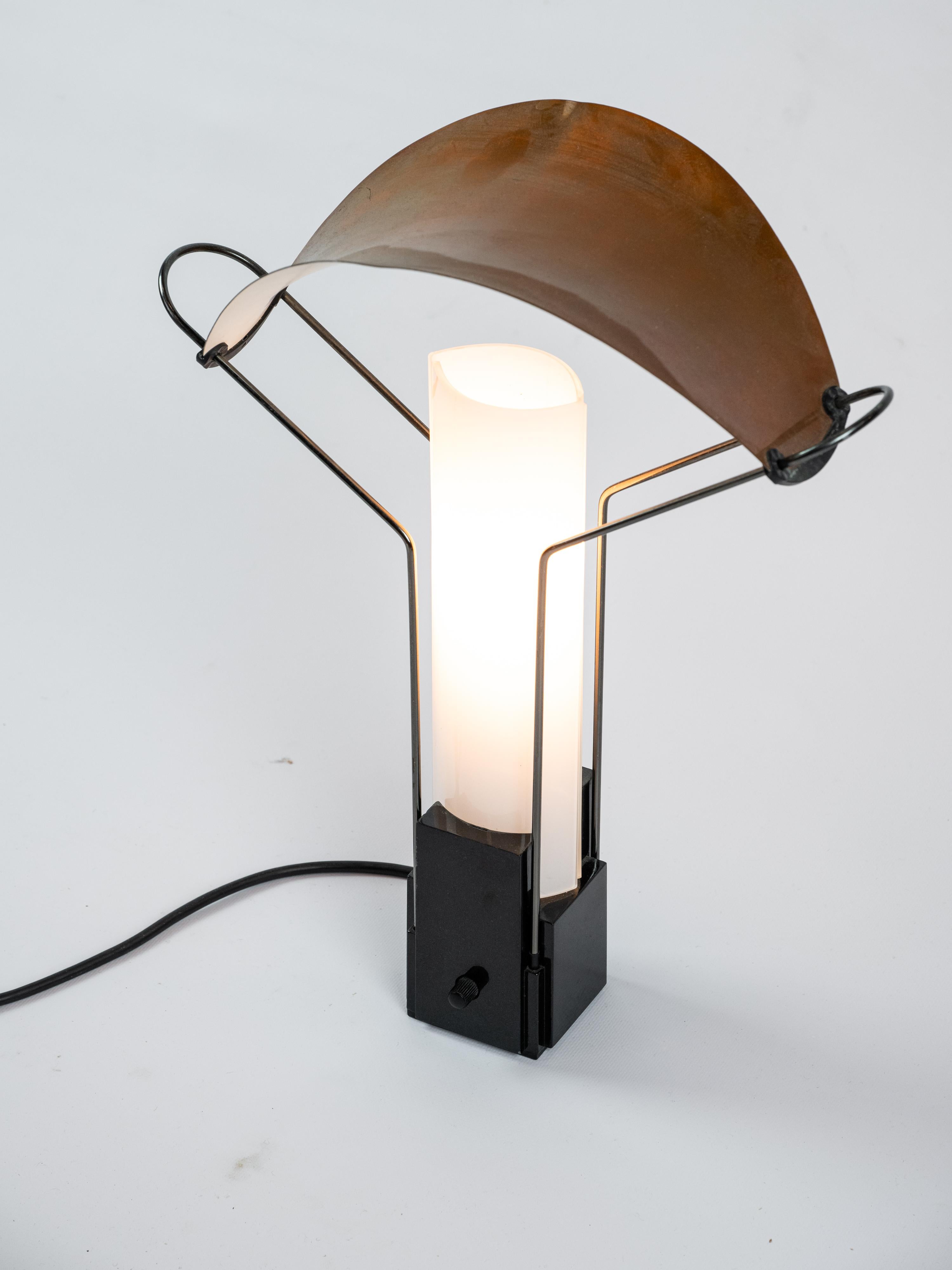 Late 20th Century Iconic Palio table Lamp design by Perry A. King & Santiago Miranda for Arteluce For Sale