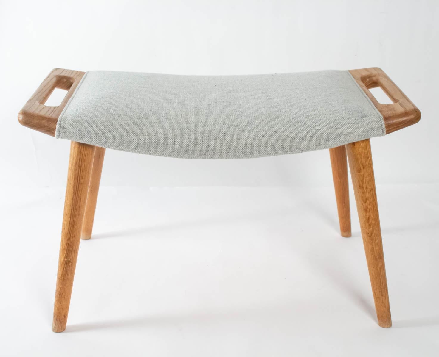 Iconic Papa Bear Armchair with Matching Ottoman, Denmark, Hans Wegner, 1960s 10