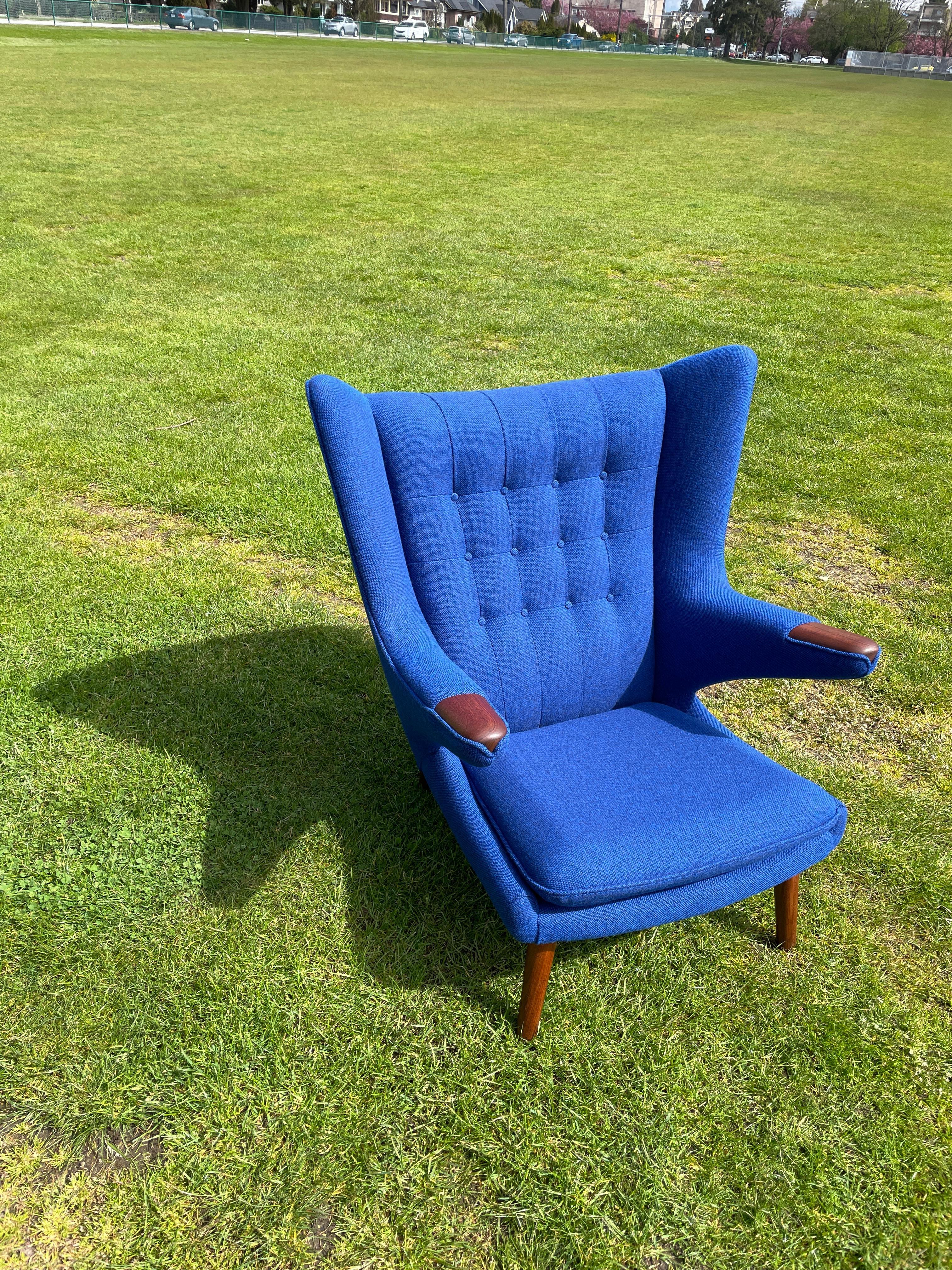 Mid-Century Modern Iconic Papa Bear Chair Designed by Hans J. Wegner for A.P. Stolen. For Sale