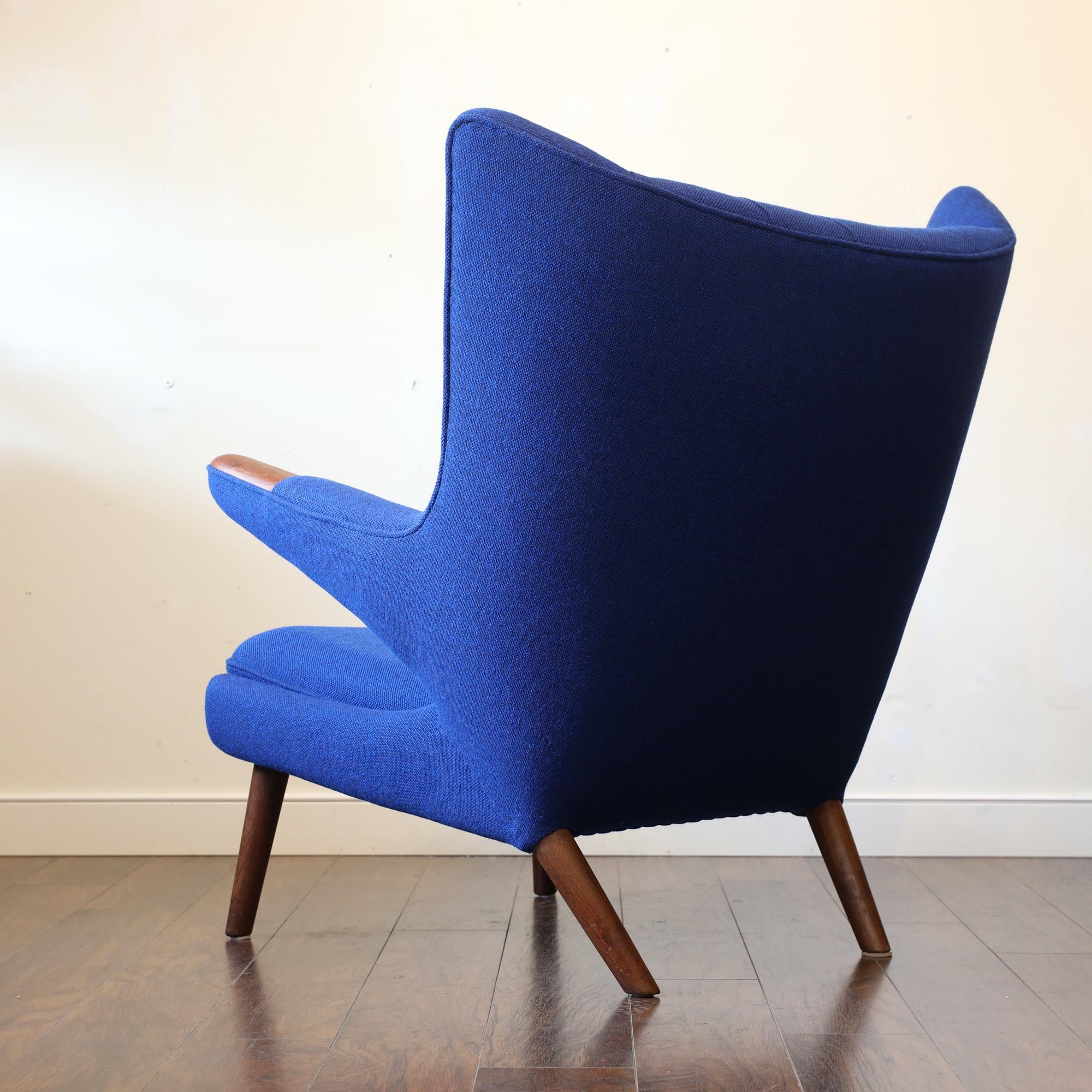 Iconic Papa Bear Chair Designed by Hans J. Wegner for A.P. Stolen. For Sale 10