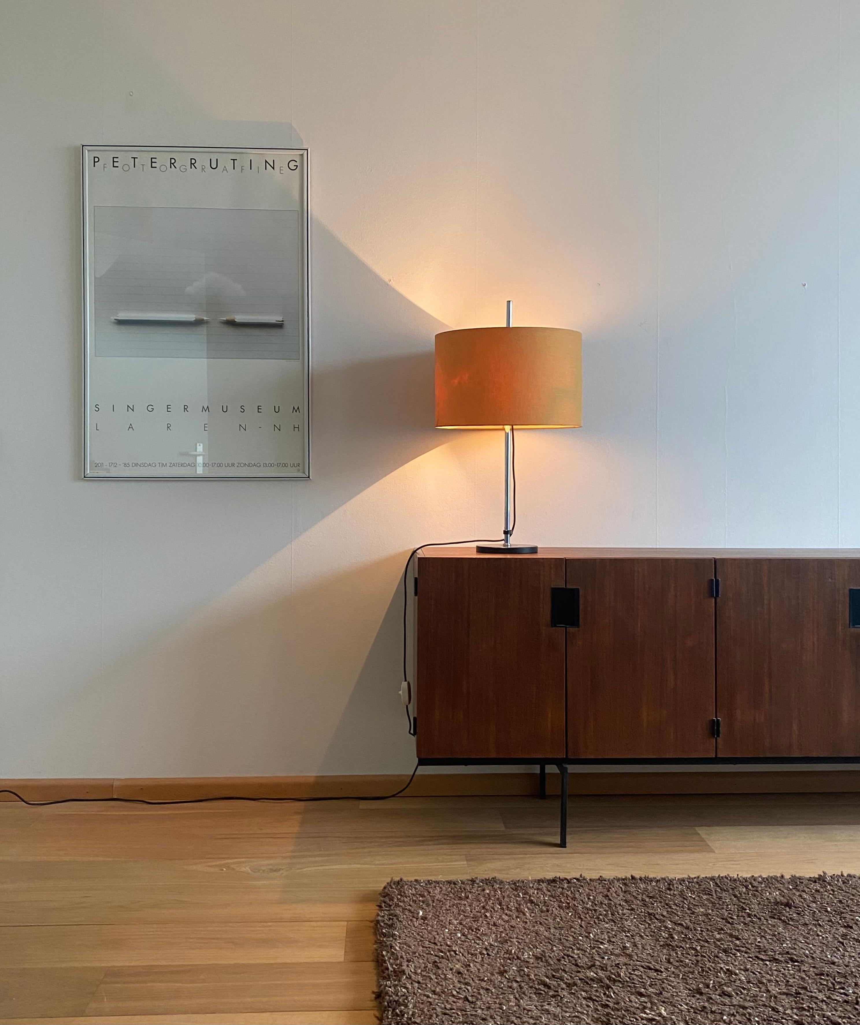 Ikonische Anrichte mit Pastoe, Sideboard, japanische Serie, Modell DU03 von Cees Braakman im Zustand „Gut“ im Angebot in Schagen, NL