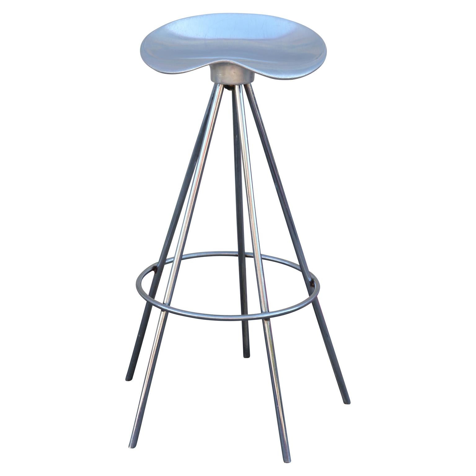 A set of 3 Jamaica chrome and aluminum bar stools by Pepe Cortes (Designer) made in Spain.

The Jamaica stool is already a Classic in Spanish design and is one of the best designed stools in all history. It’s been on the market for over 25 years and