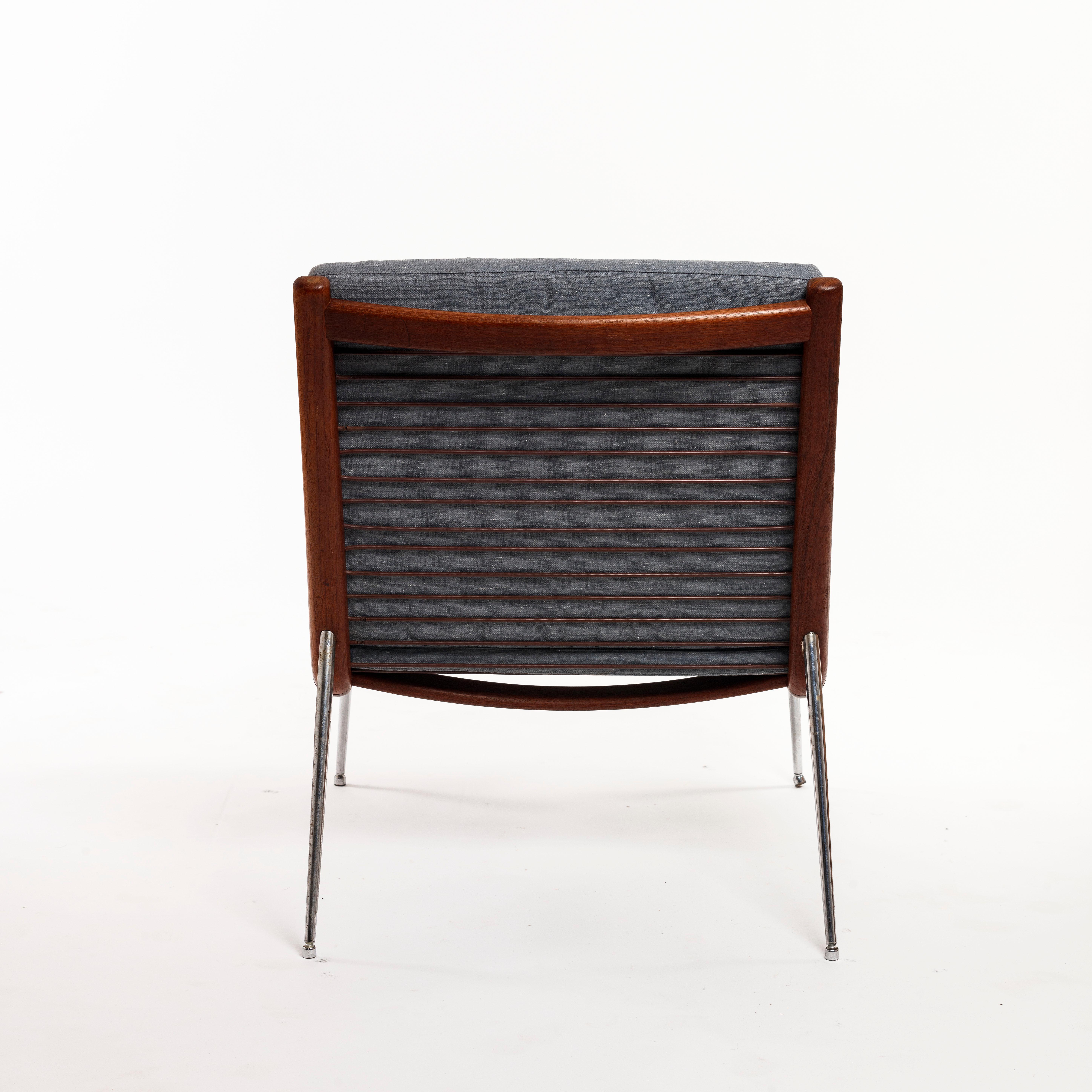 Danish Iconic Peter Hvidt Boomerang Chair for France & Son For Sale