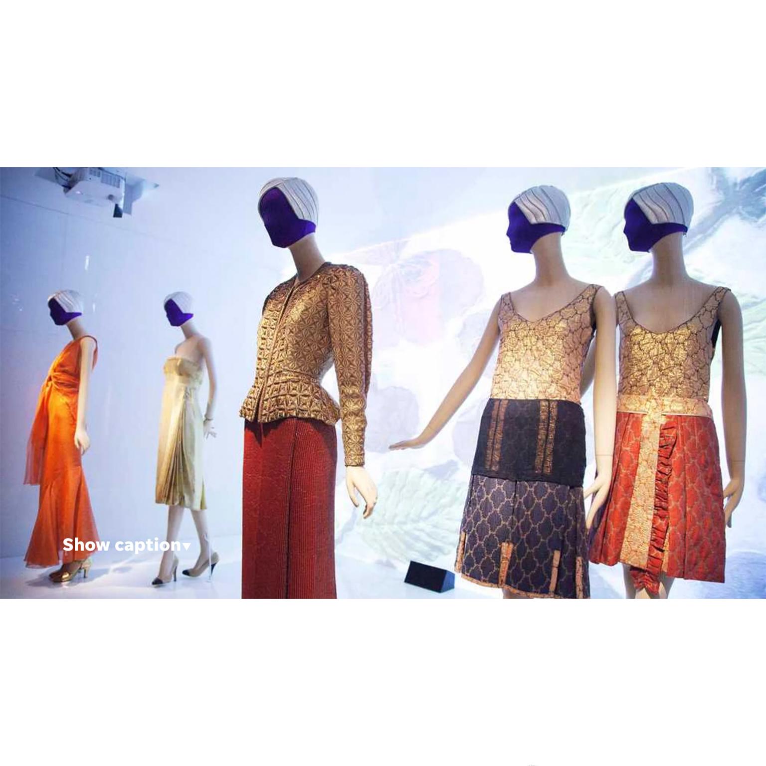 Iconic Prada Navy Golden Skirt SS 2002 For Sale 4