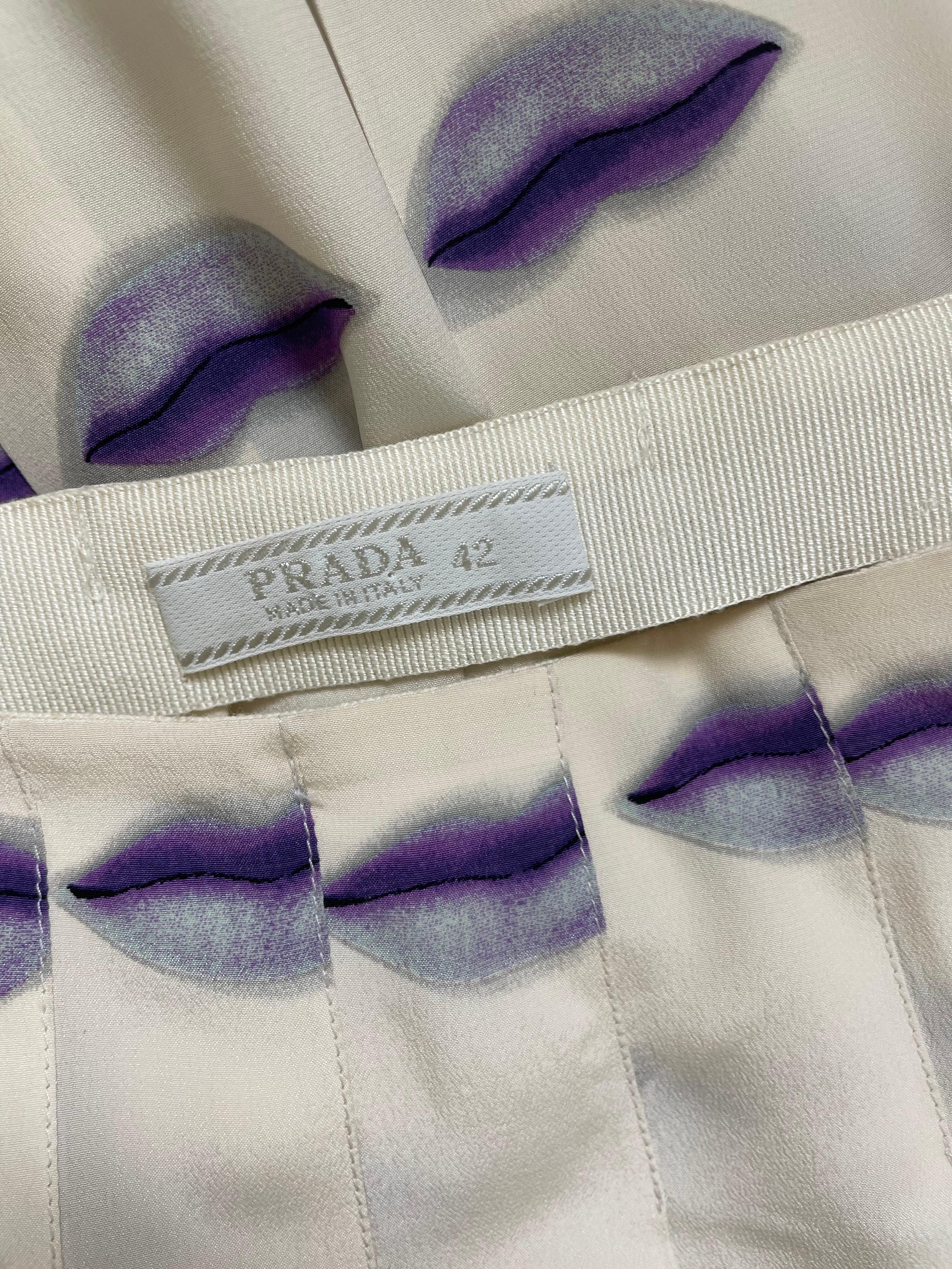 Iconic Prada Purple Lip Print Pleated Skirt Runway, Spring 2000 For Sale 5