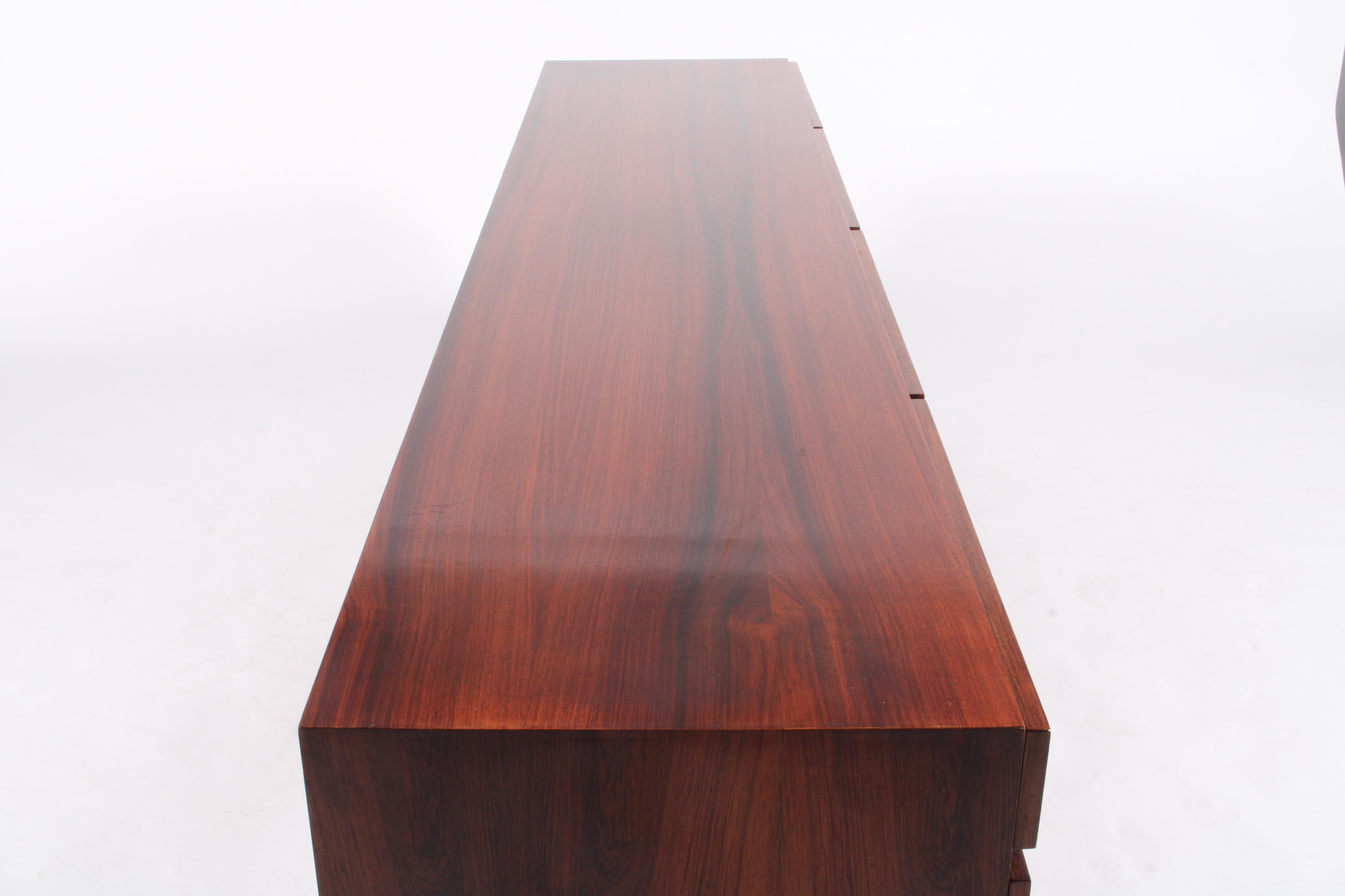 Iconica e rara credenza di design danese di Ib Kofod-Larsen * CONSEGNA GRATUITA IN TUTTO IL MONDO in vendita 10