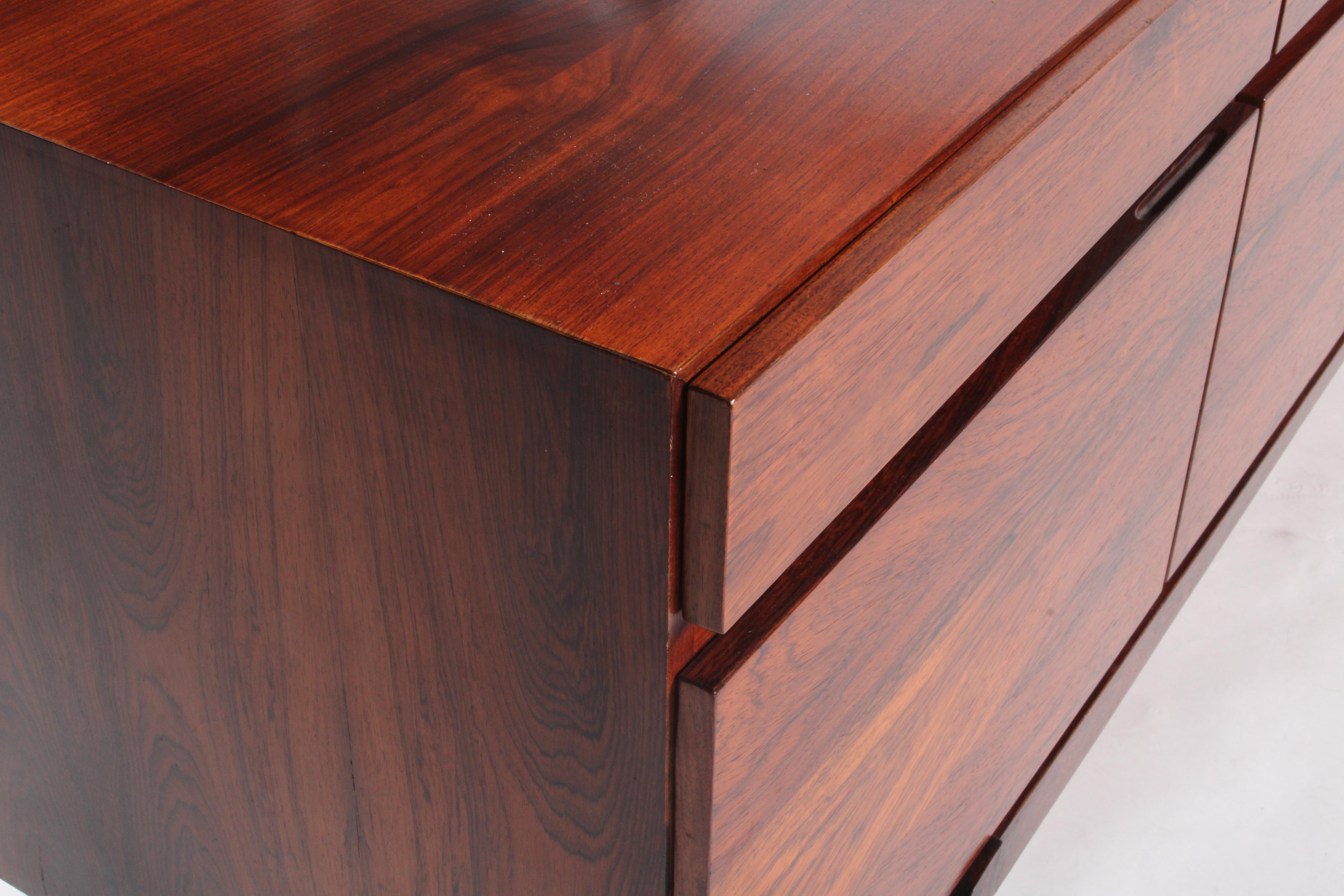 Iconica e rara credenza di design danese di Ib Kofod-Larsen * CONSEGNA GRATUITA IN TUTTO IL MONDO in vendita 11