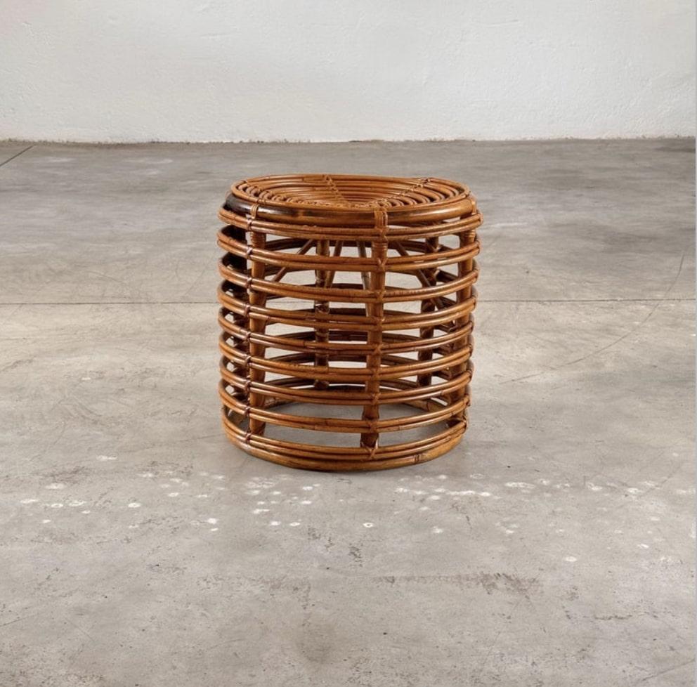 Sgabello iconico in rattan e bambù di Tito Agnoli, anni '60 In condizioni buone in vendita a Bagnolo Mella, Brescia