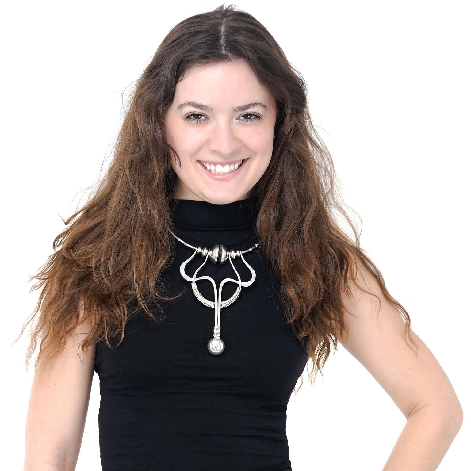 Femenino o masculino Collar Icónico Robert Lee Morris Modernista de Esterlina en venta