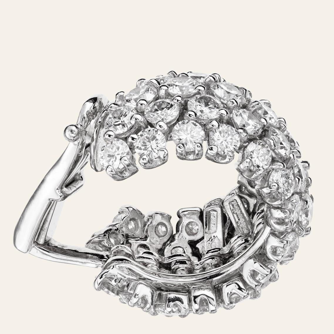 Art Nouveau Iconic Sabbadini Style Platinum and Diamonds Earrings For Sale