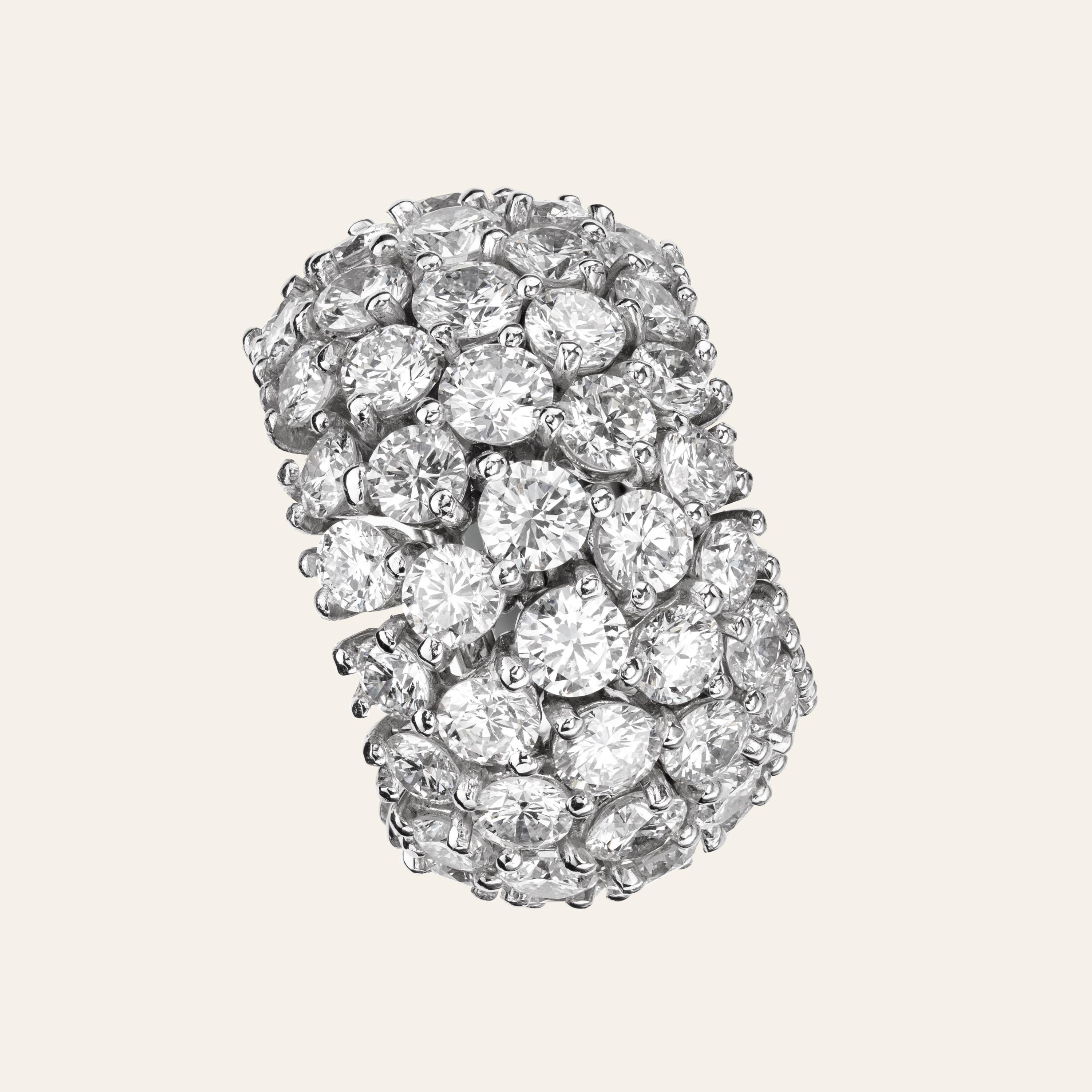 Round Cut Iconic Sabbadini Style Platinum and Diamonds Earrings For Sale