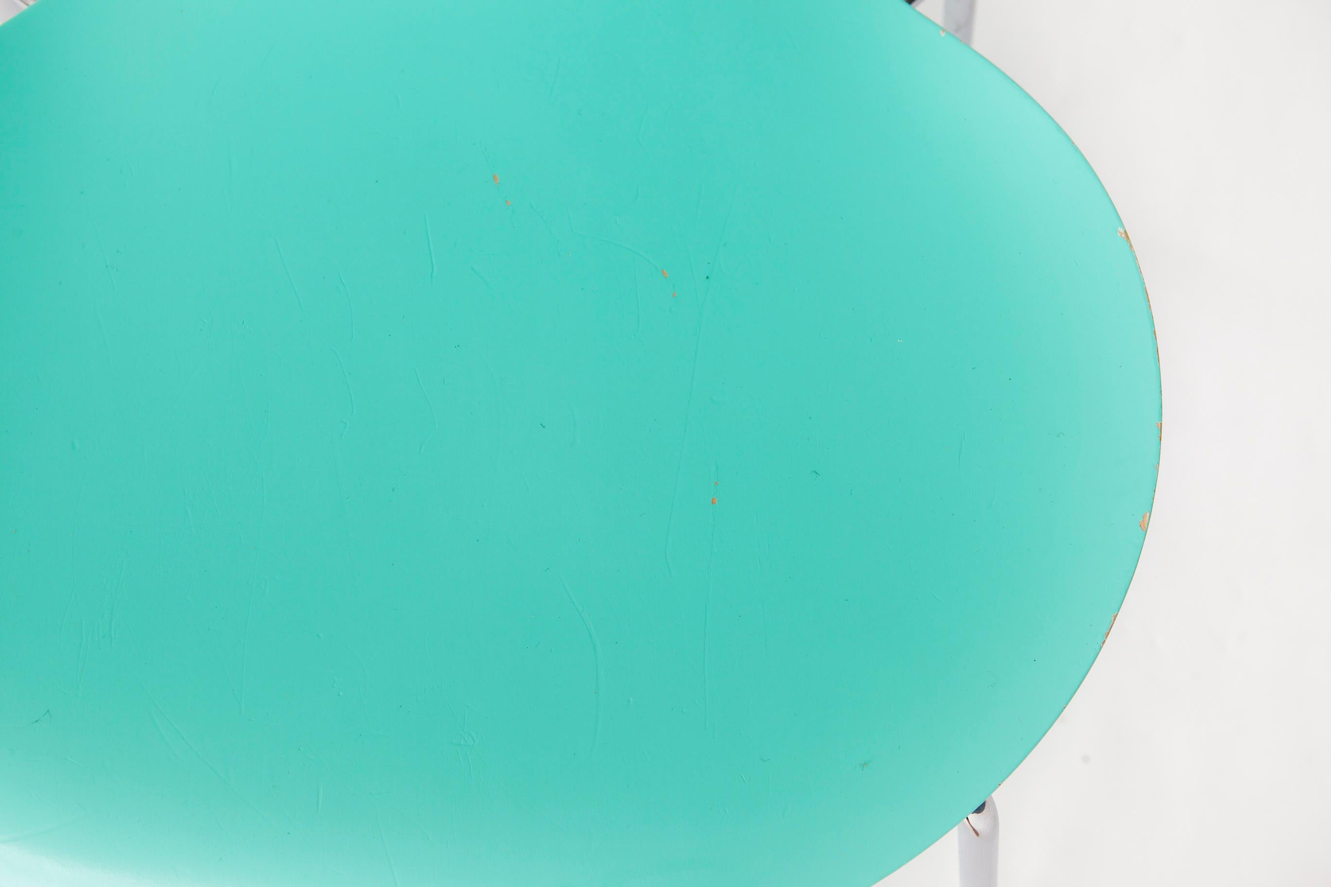 Danish Iconic Series 7 Chair by Arne Jacobsen – Turquoise Lacquer Original Fritz Hansen For Sale