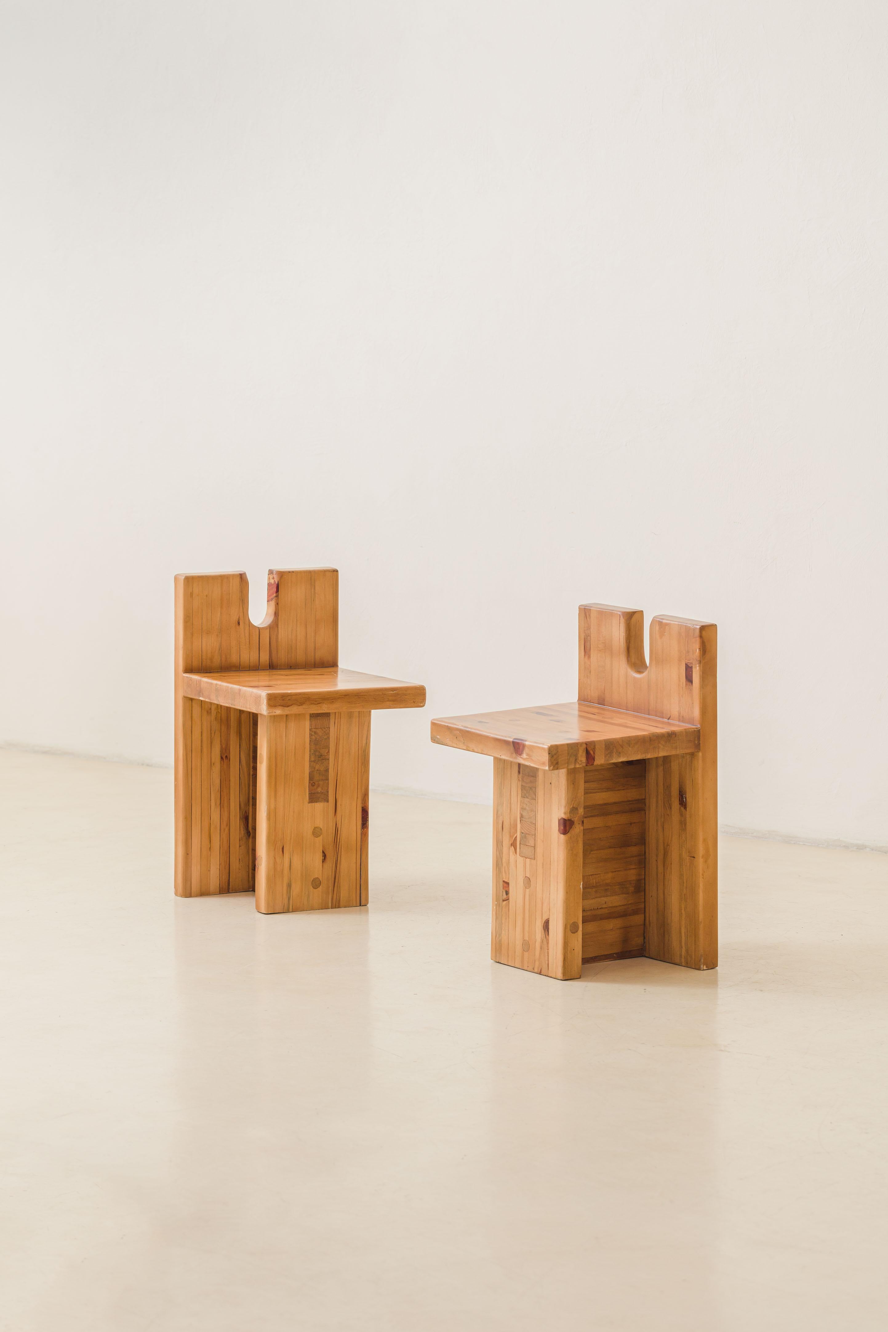 This iconic stool was designed by Lina Bo Bardi (1914-1992) and made especially for Sesc Pompeia, a cultural center in São Paulo, Brazil. It consists of structures that resemble crates made of pine wood.

Lina’s attempt to make furniture of good