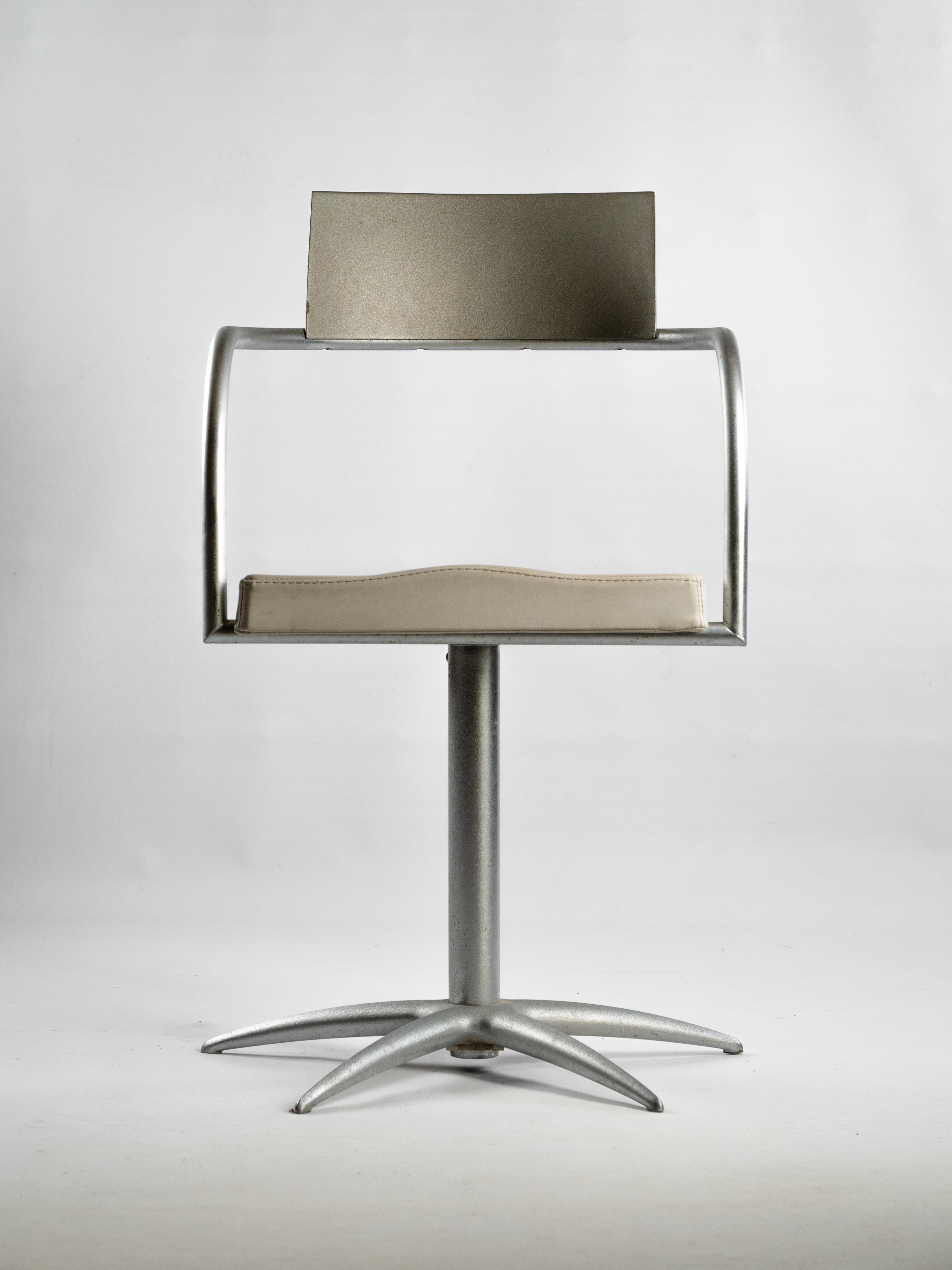Iconic set of 4 Techno Chairs designed by Philippe Starck for L'Oréal In Fair Condition For Sale In NICE, FR