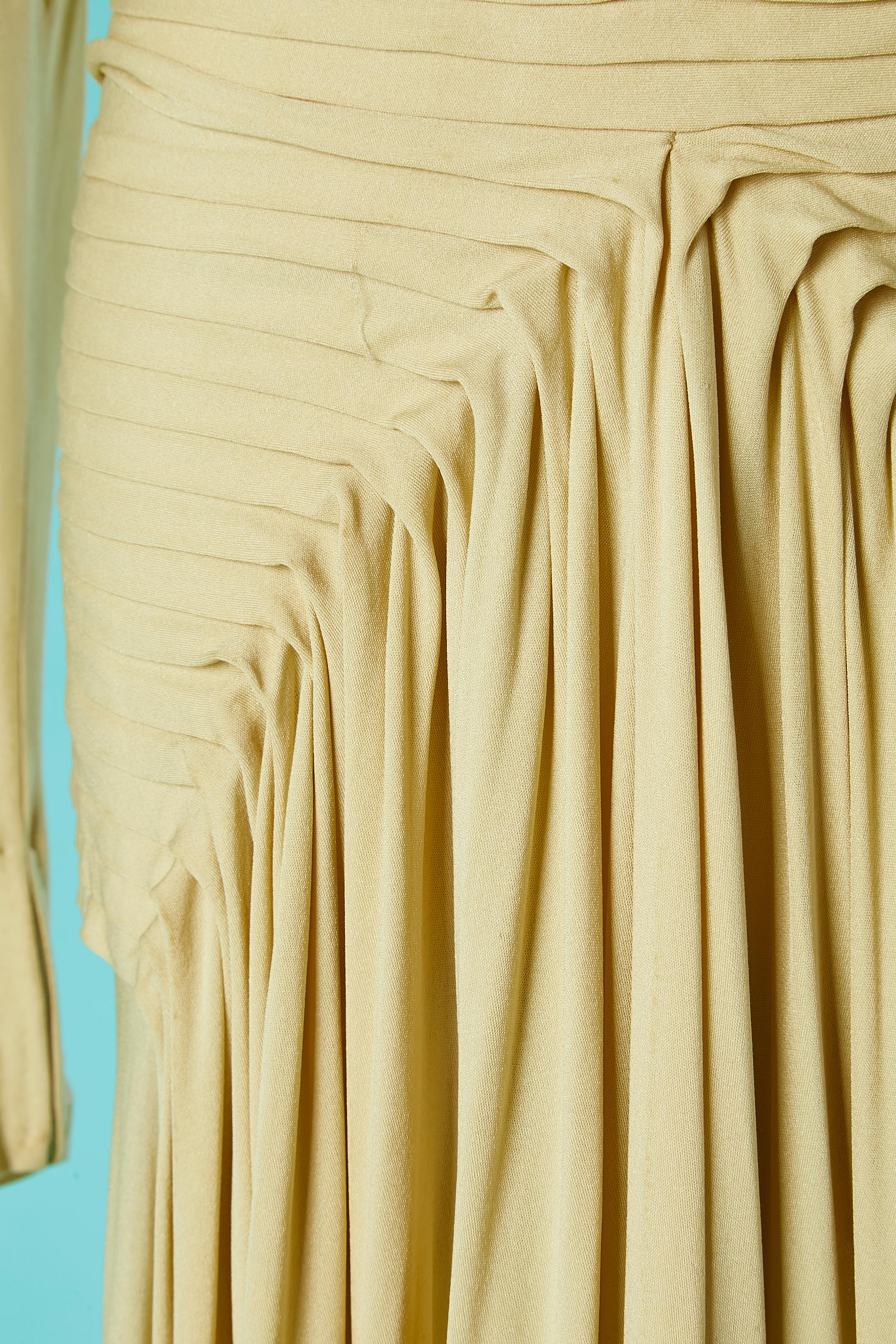 Ikonisches drapiertes und plissiertes, handgefertigtes Abendkleid aus Seidenjersey Lanvin Paris 1944 im Zustand „Gut“ im Angebot in Saint-Ouen-Sur-Seine, FR