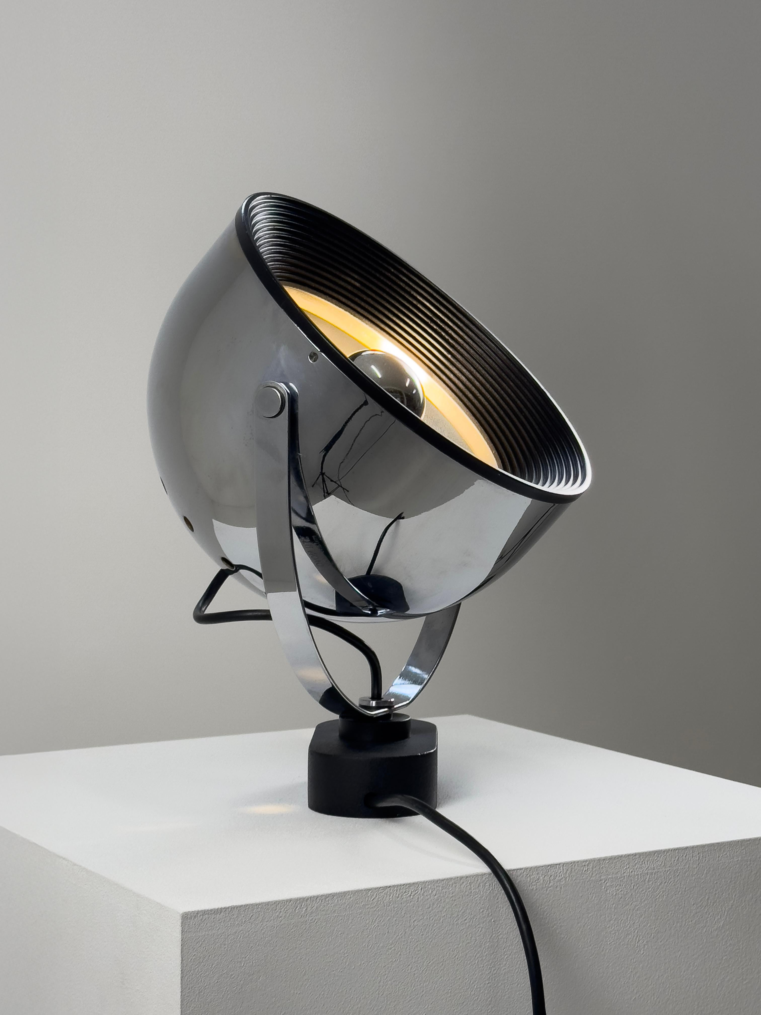 Iconic Sistema Trepiù table lamp by G.Aulenti and L.Castiglioni for Stilnovo 7