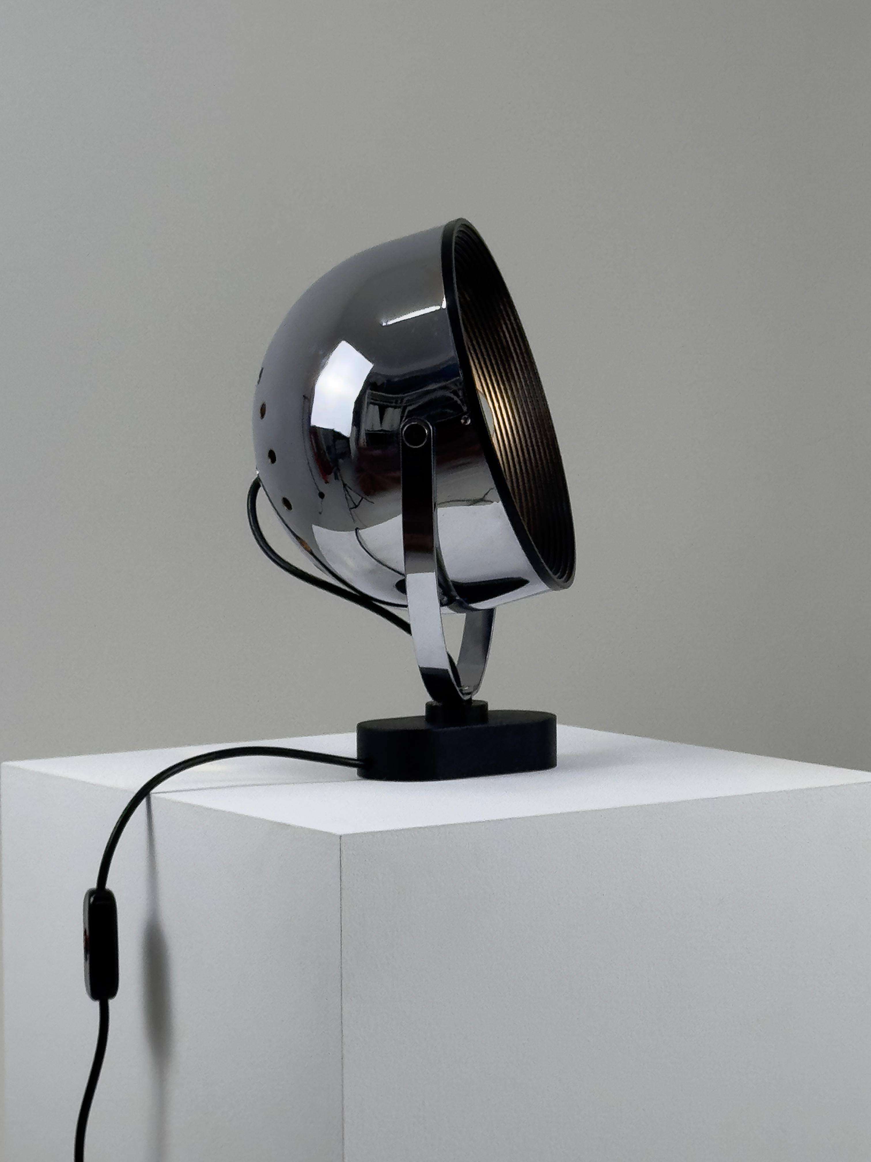 Late 20th Century Iconic Sistema Trepiù table lamp by G.Aulenti and L.Castiglioni for Stilnovo