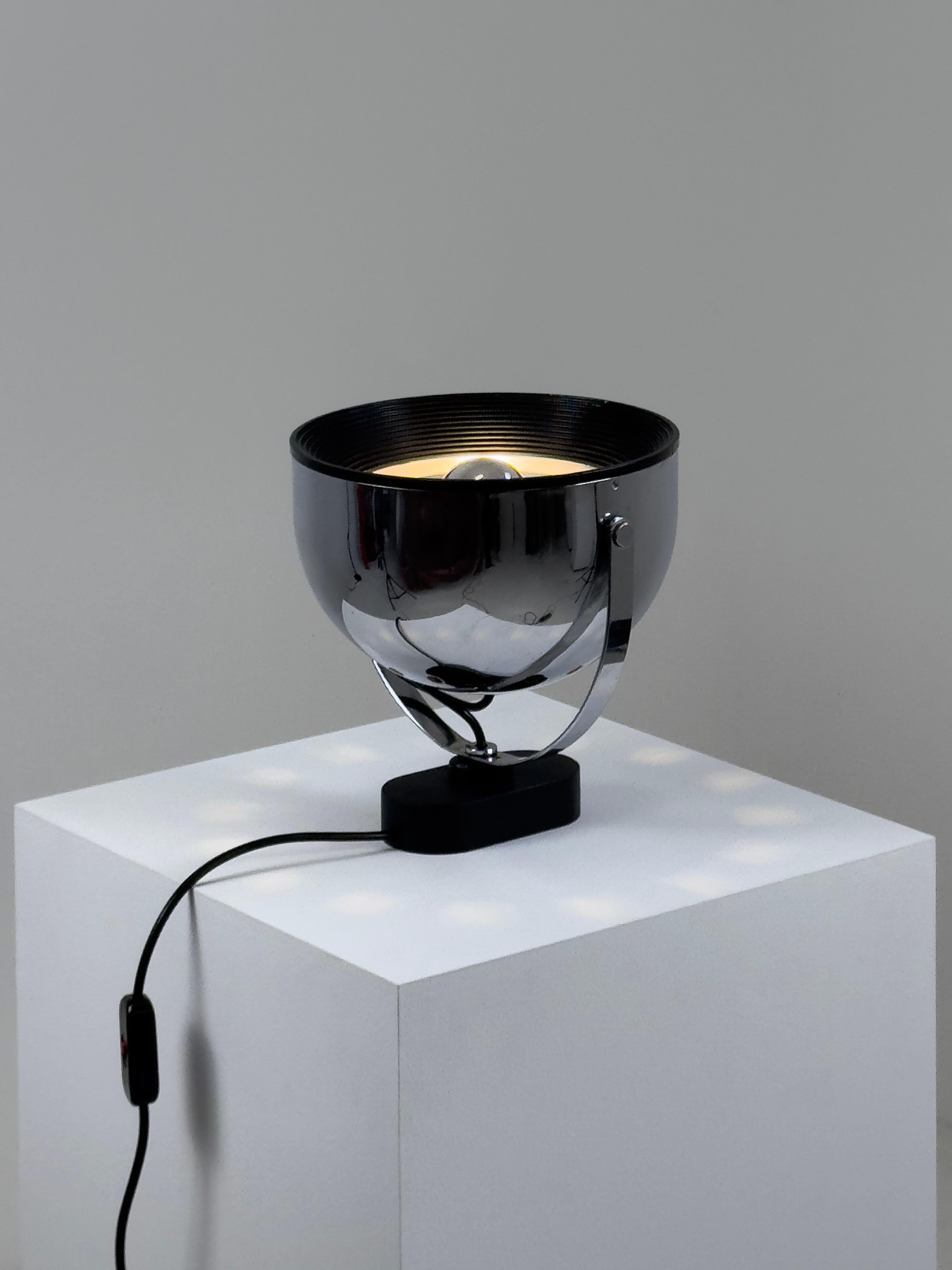 Iconic Sistema Trepiù table lamp by G.Aulenti and L.Castiglioni for Stilnovo 1