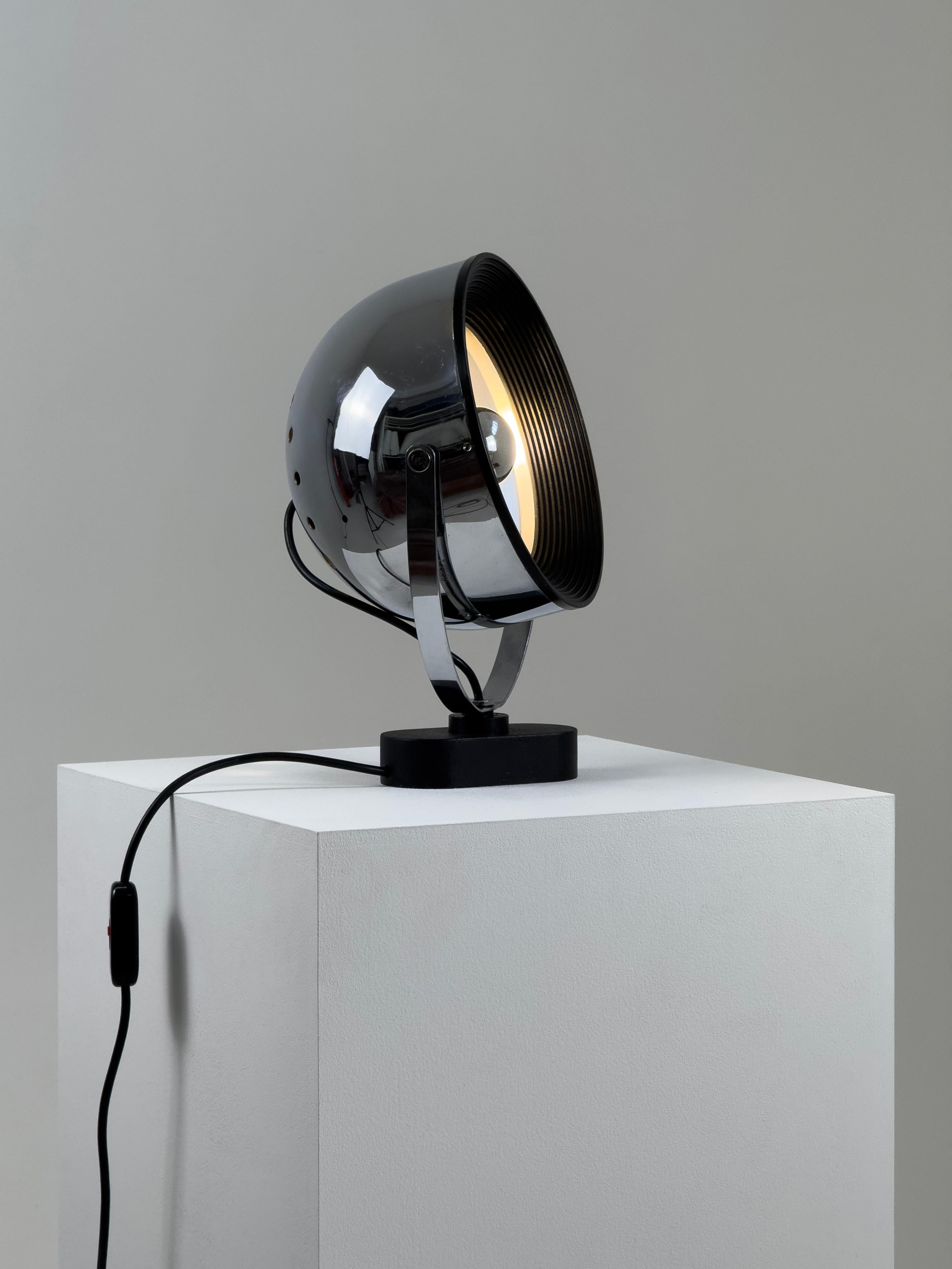 Iconic Sistema Trepiù table lamp by G.Aulenti and L.Castiglioni for Stilnovo 2