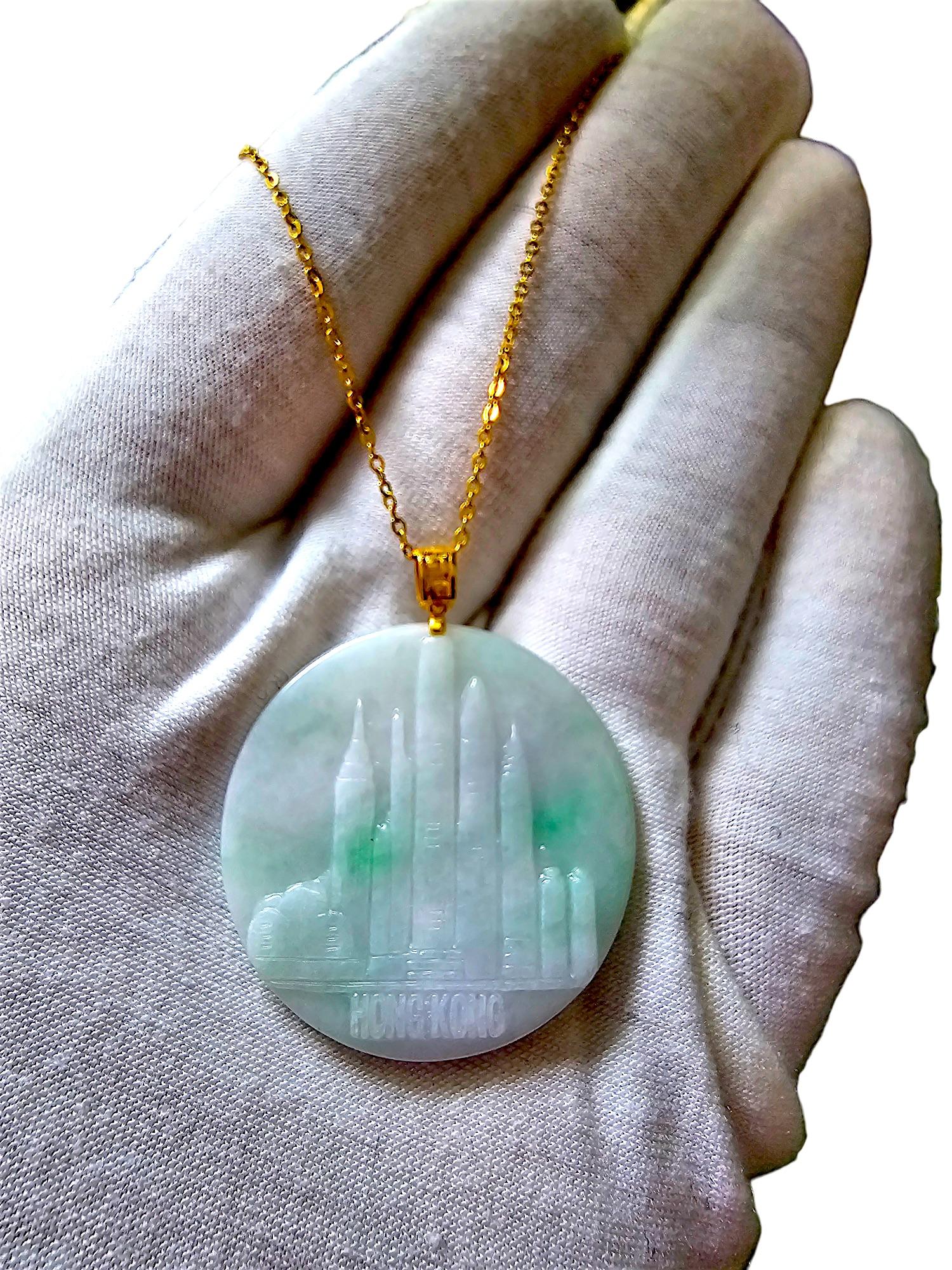 Iconic Skyline of Hong Kong Burmese A-Jade Pendant (with 18K Yellow Gold) For Sale 2