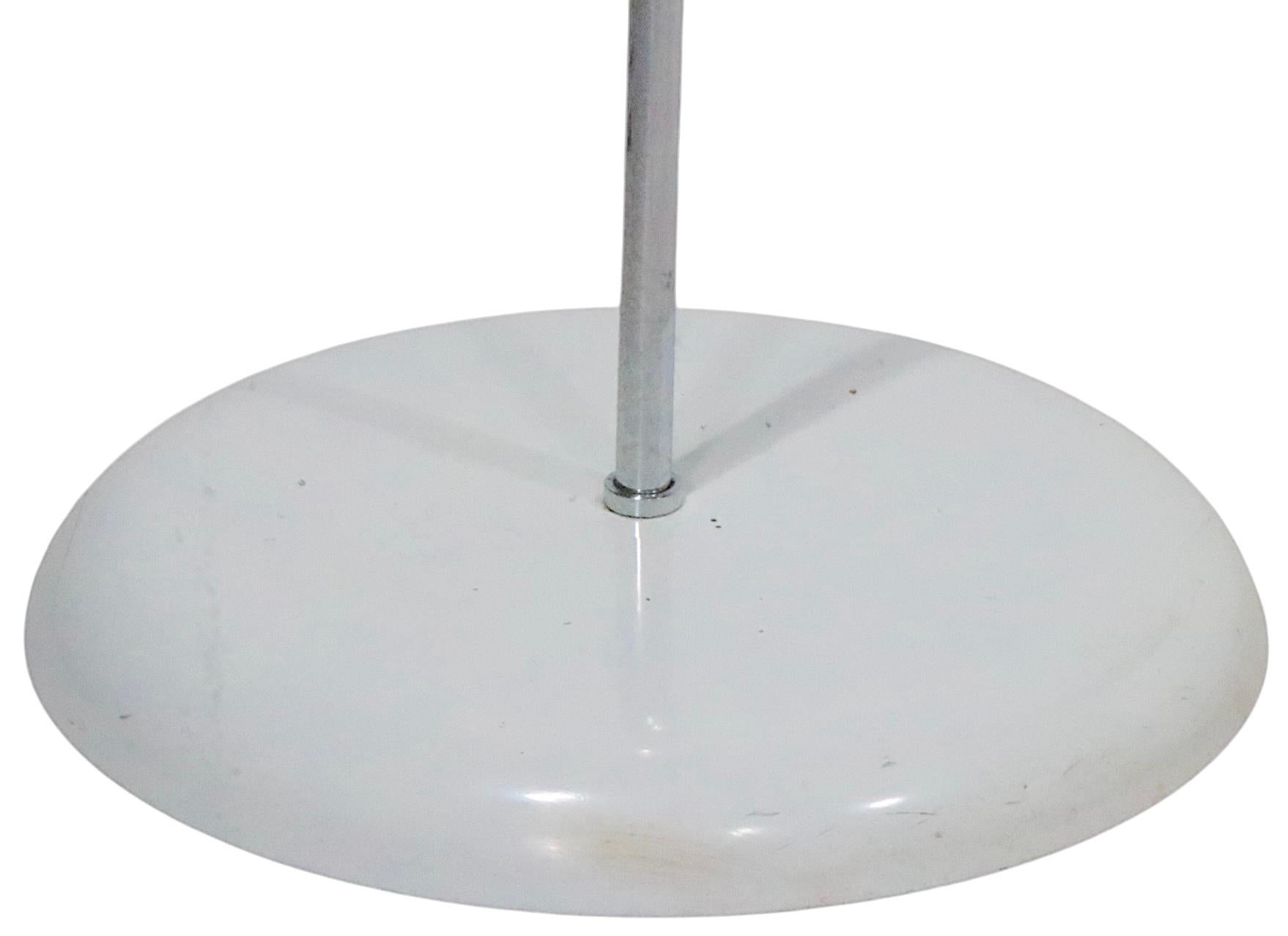 Lampadaire emblématique Sonneman Orbiter, première version en vente 1