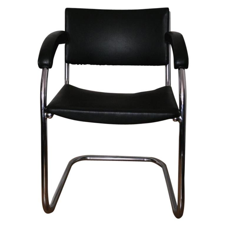 Iconic SP9 Chrome Cantilever Chair by PEL 'Practical equipment ltd' bauhaus For Sale